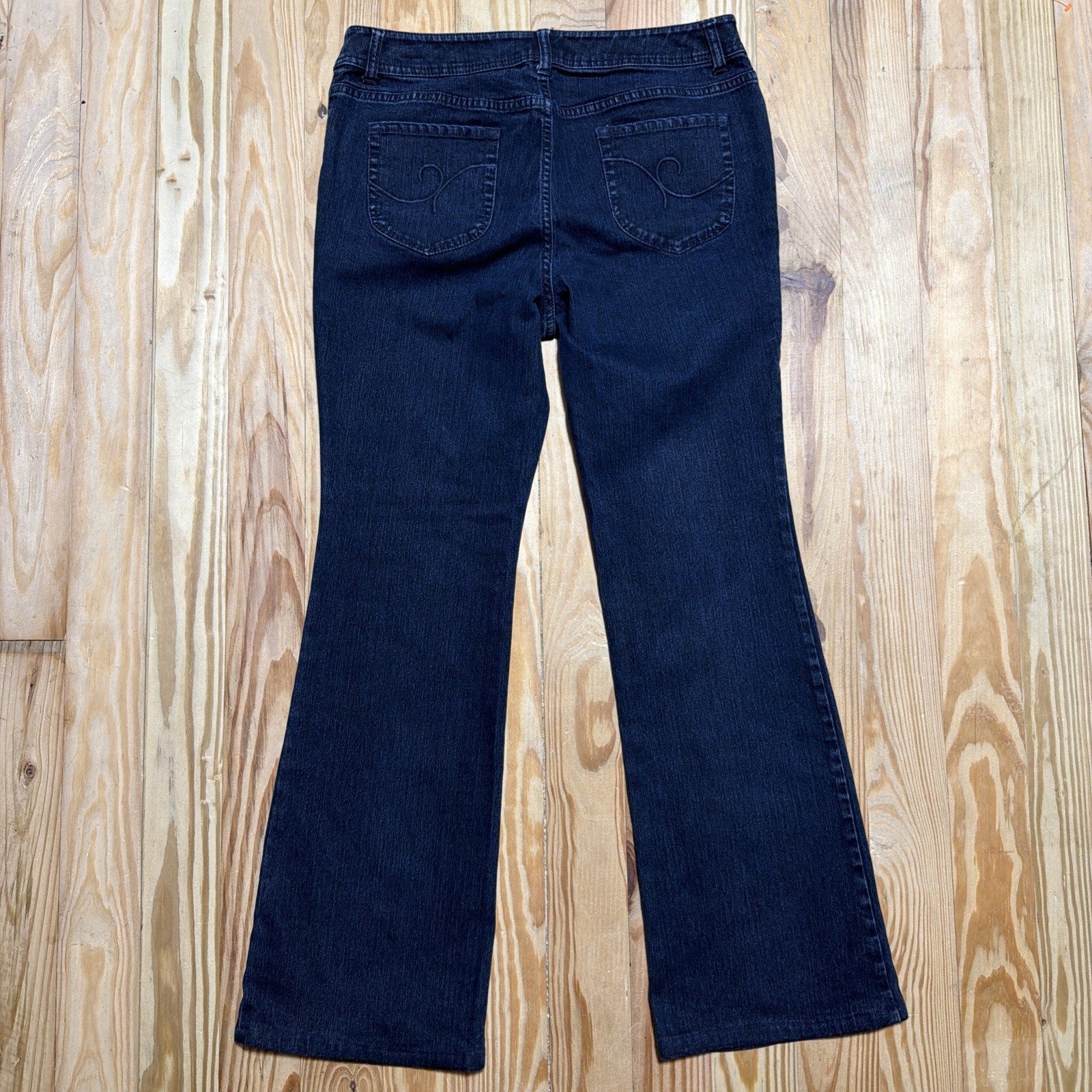 Chico's Blue Jeans Mid Rise Bootcut Flare Womens Size 32x31 Dark Wash
