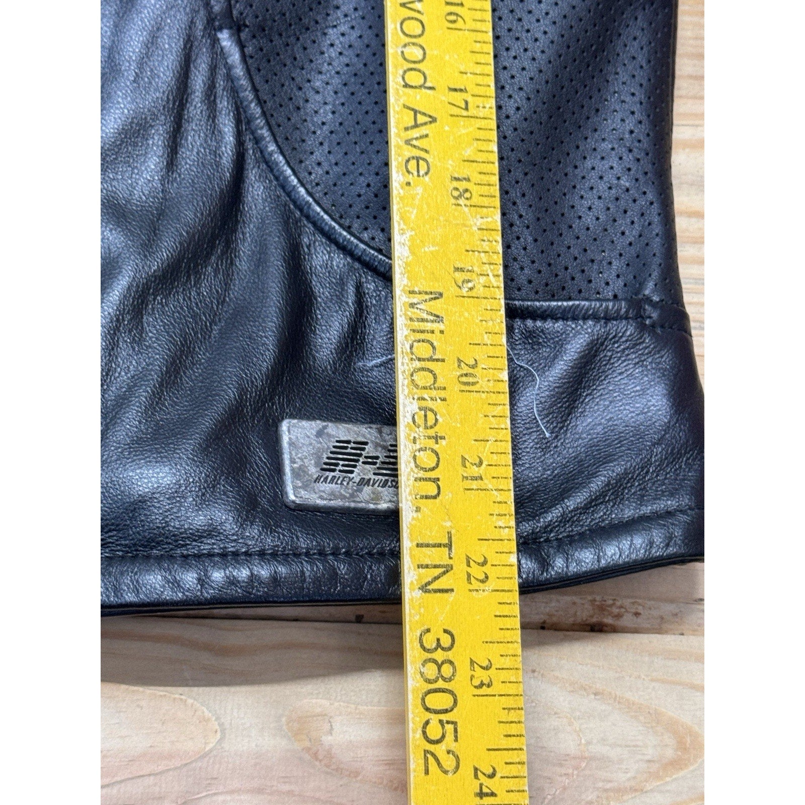 Harley Davidson Womens Leather Jacket Gold Liner Size Medium VGUC