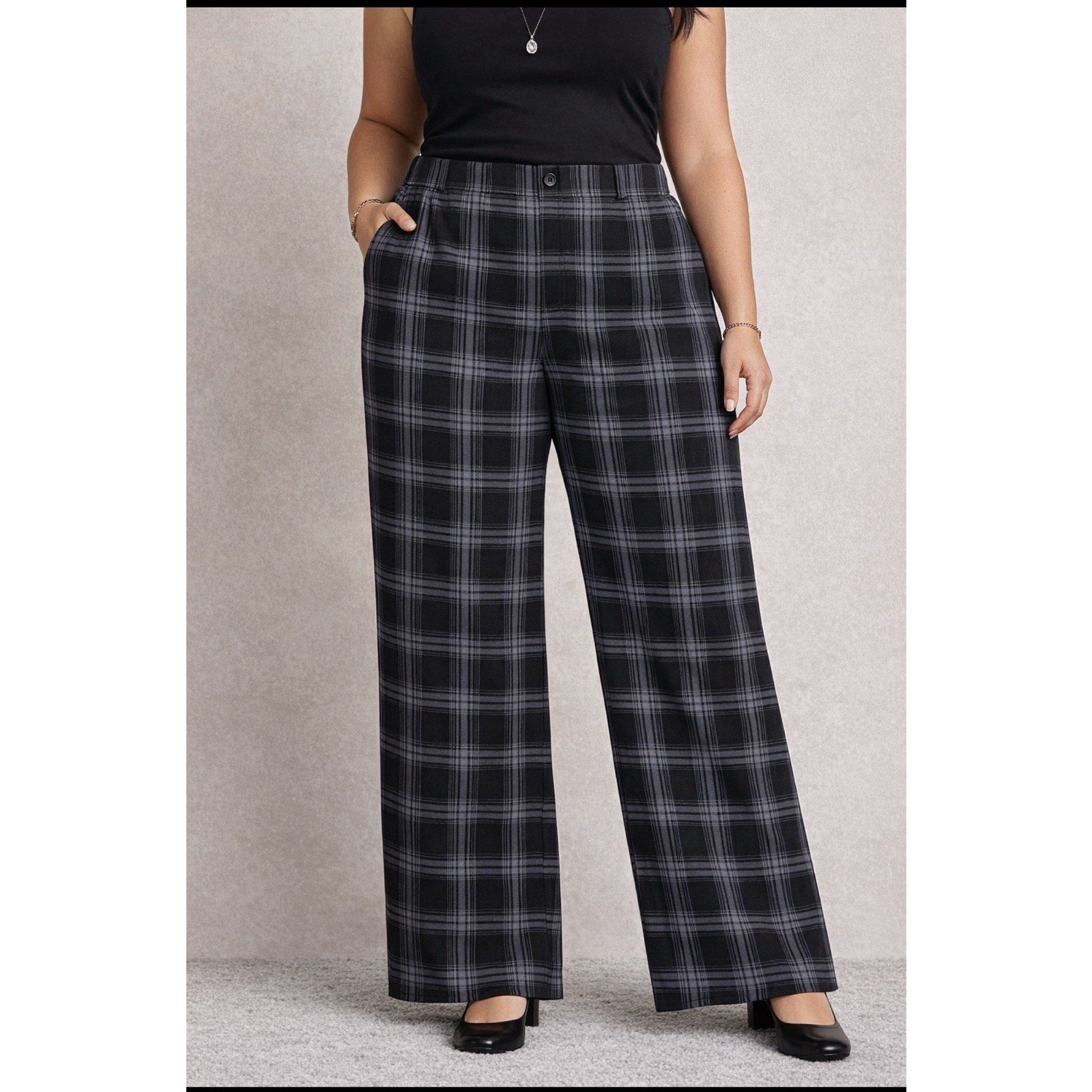 Torrid Studio Wide Leg Plaid Pants Women’s Size 12 Gray Black Pull On Career