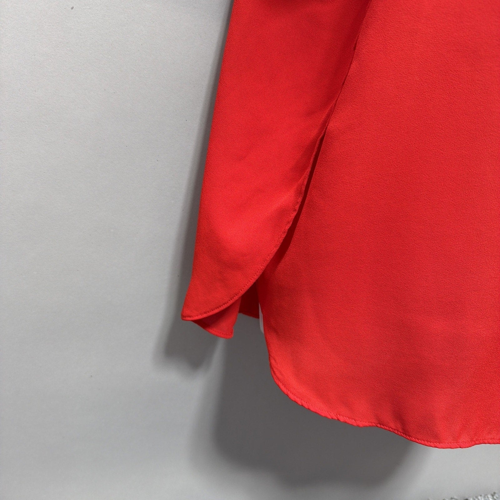 banana republic woman's red Short Sleeve Career Blouse size Small