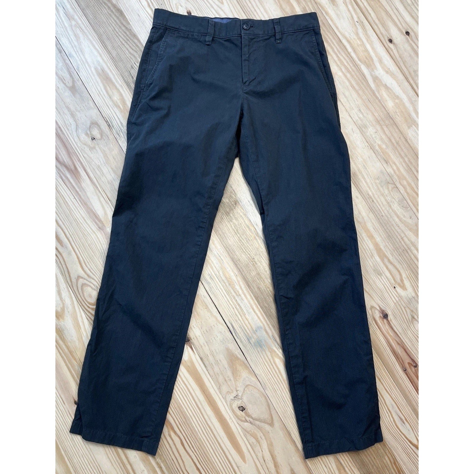 Gap Men's Tailored Fit Straight Grey Khaki Pants Size 28x30