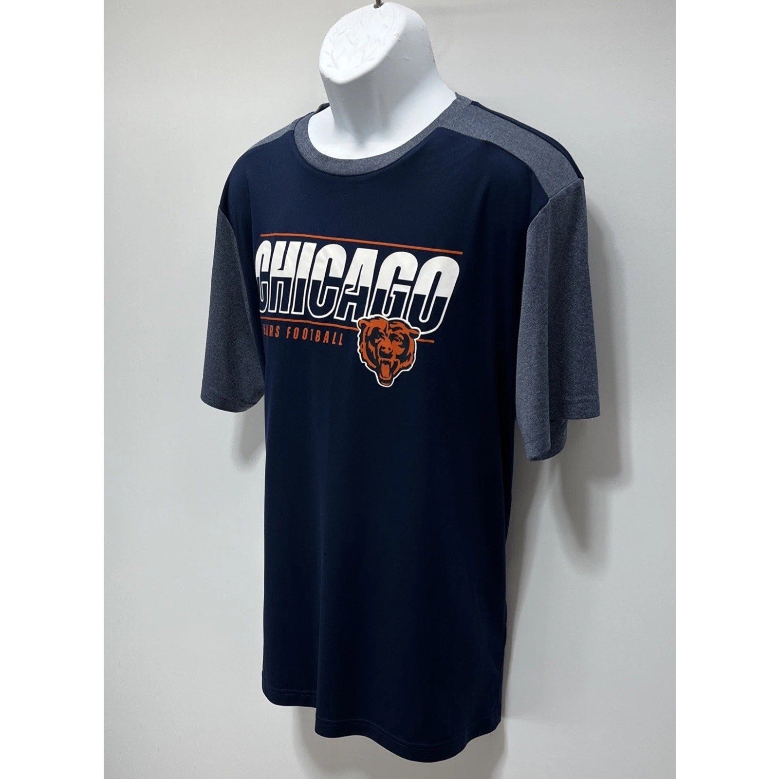 Chicago Bears NFL Football Logo Team Apparel Blue Athletic T-Shirt Men’s Size XL