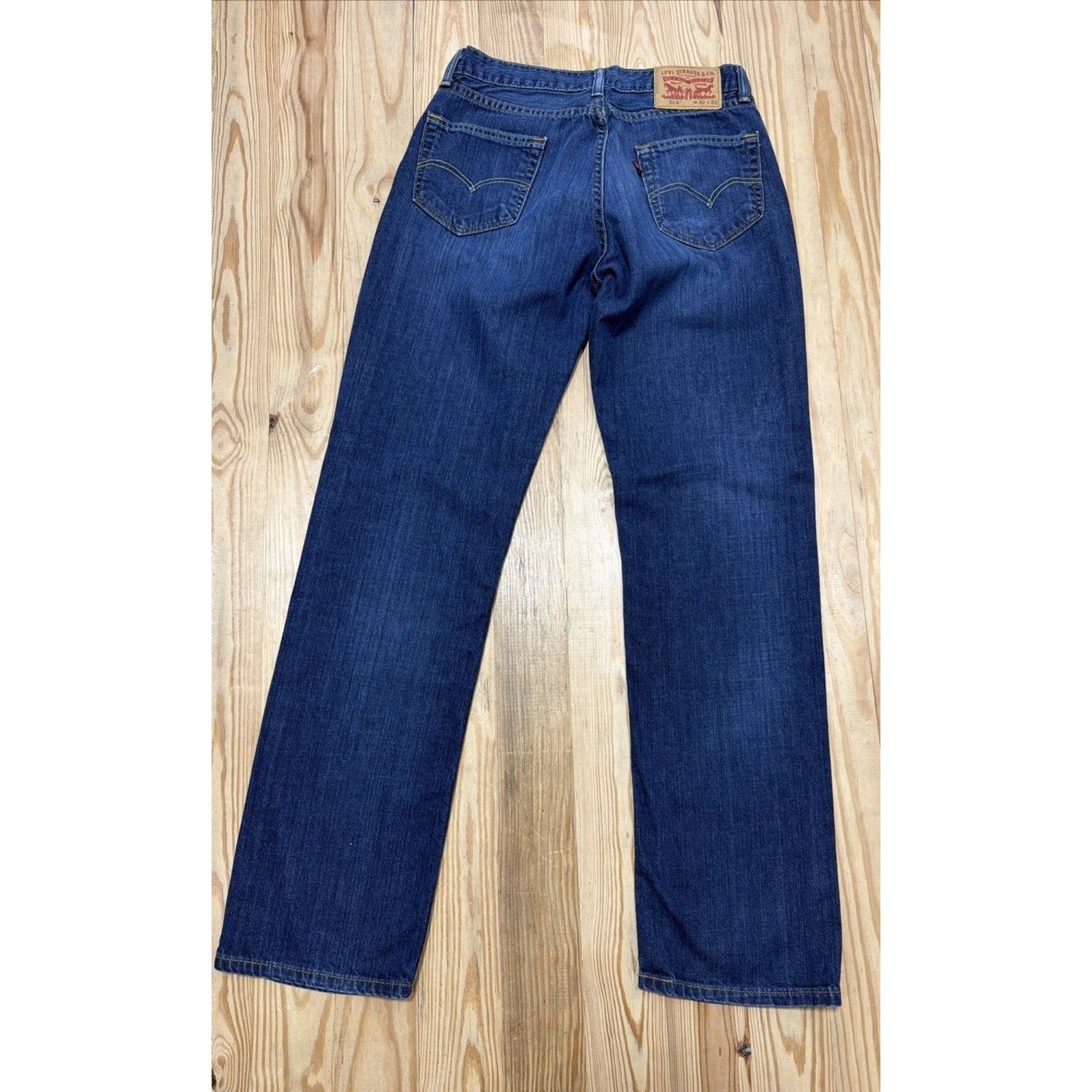 Levis 514 Denim Blue Jeans Mens 30x32 Straight Leg Regular Fit Work Wear