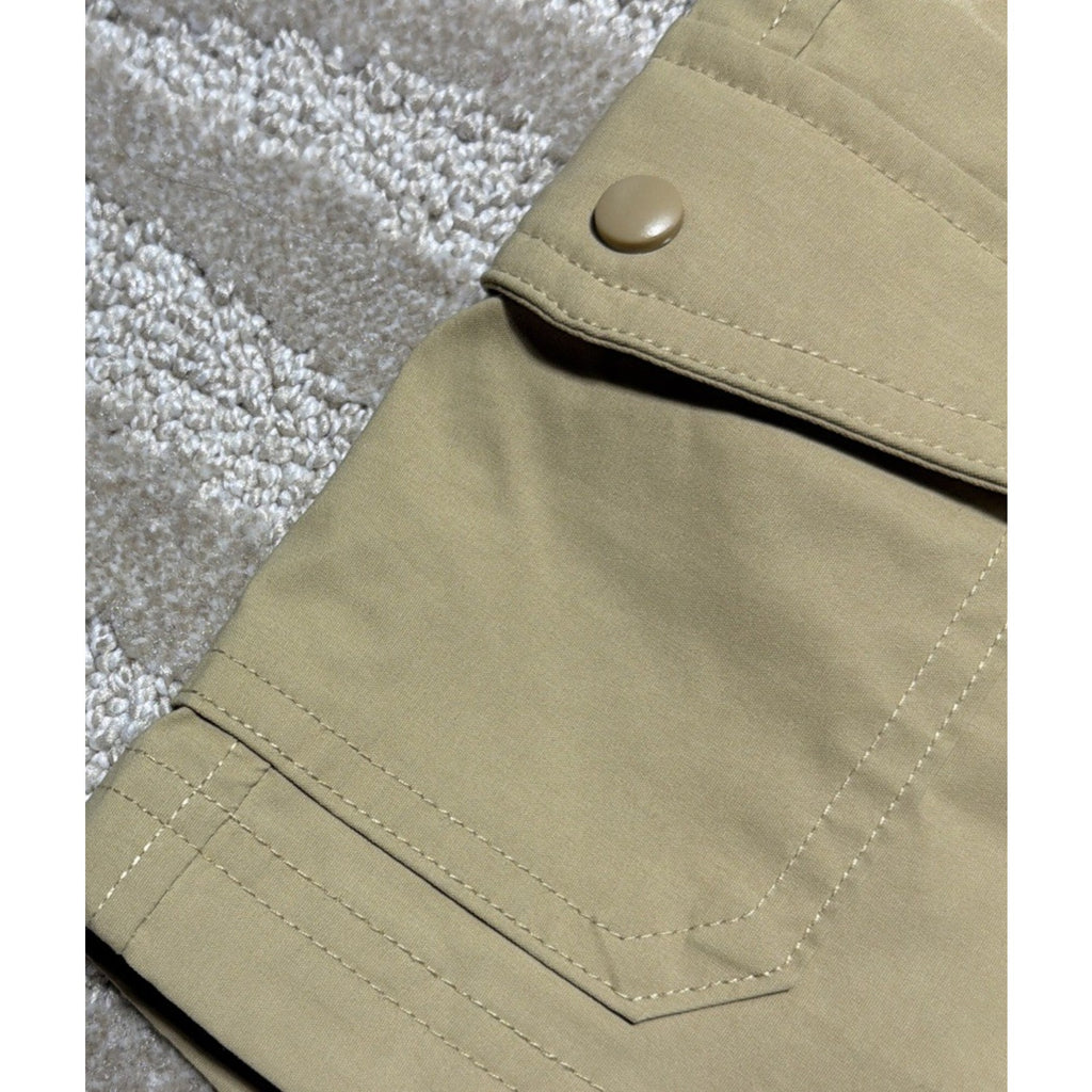 Eddie Bauer Women's Hiking Utility Cargo Pocket Shorts Khaki Stretch Sz 8 NWOT