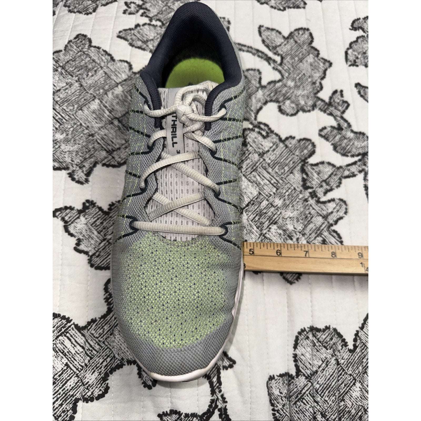 Under Armour Men’s Green Thrill 3 Athletic Running Shoes Size 11 2017