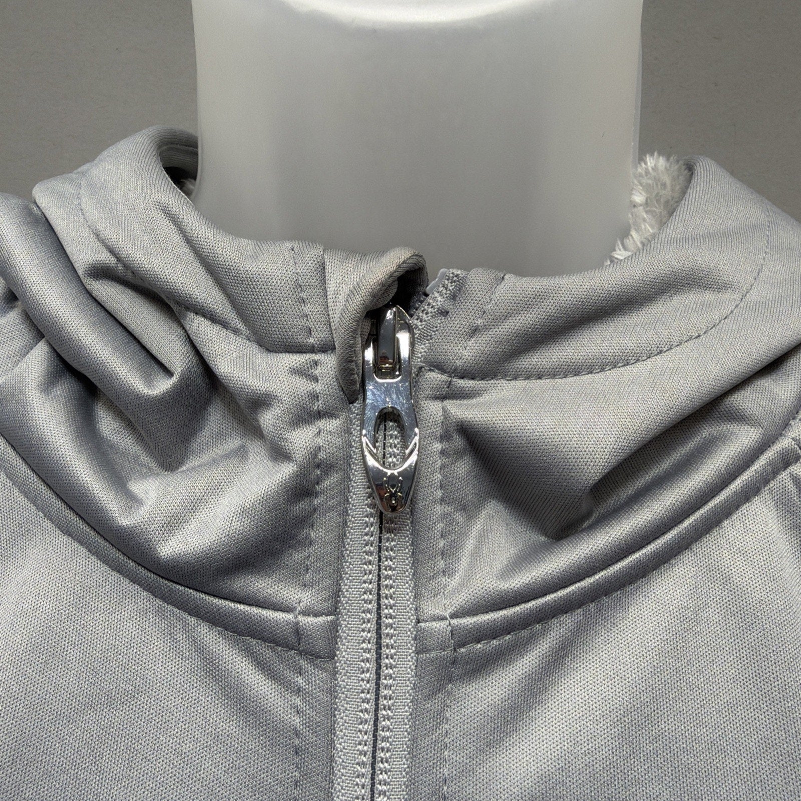 NWT Spyder Hooded Fur Lined Jacket Women’s Size L Full-Zip Style: SPFHM075-057