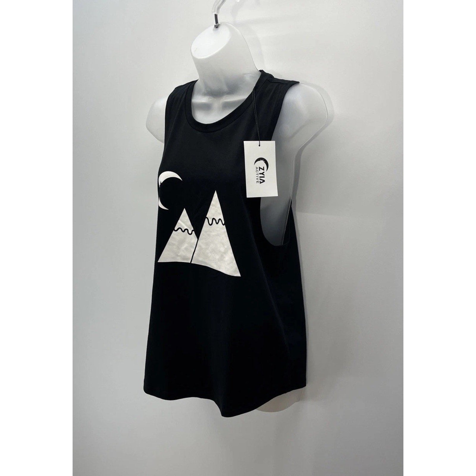 NWT ZYIA Active Black Mountain Moon Tank Size L