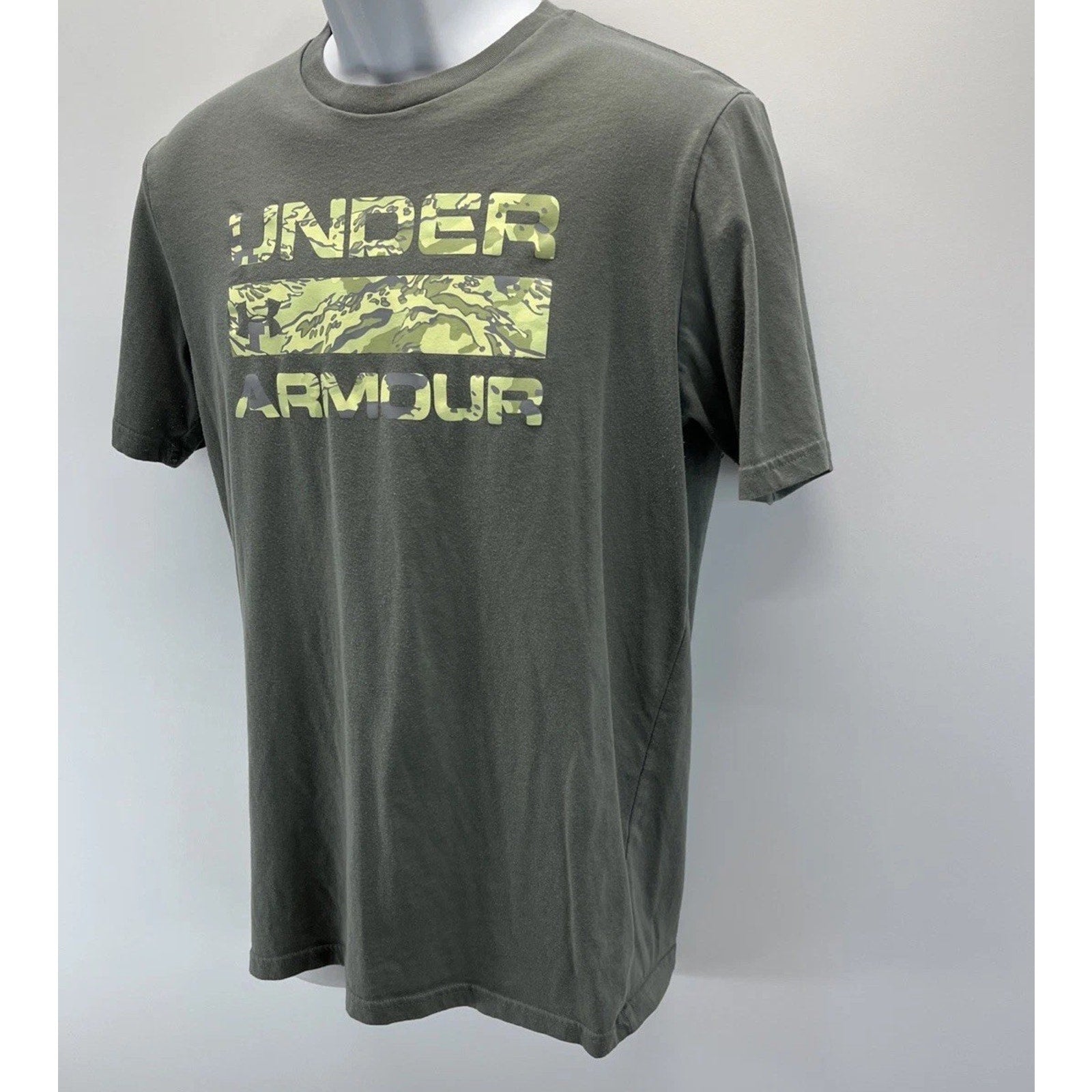 Under Armour Stacked Logo Fill T-Shirt - Mossy Taupe Size Medium
