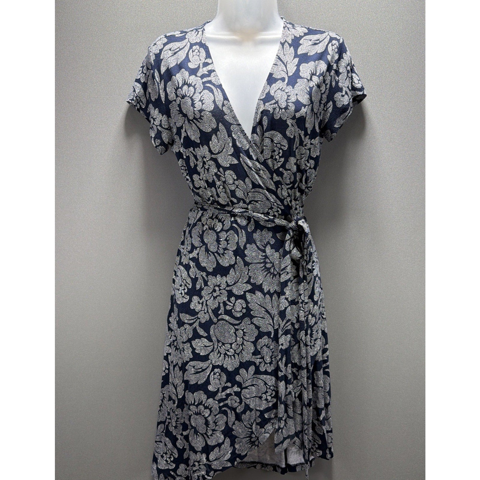 Ann Taylor LOFT Women's Wrap Dress Petite Small Floral Navy Blue White Stretch