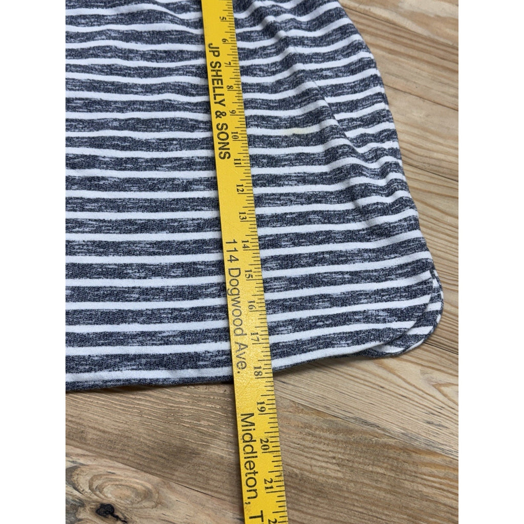 Dakini Skirt Size Women’s Medium Gray White Striped Pull-On Drawstring Short