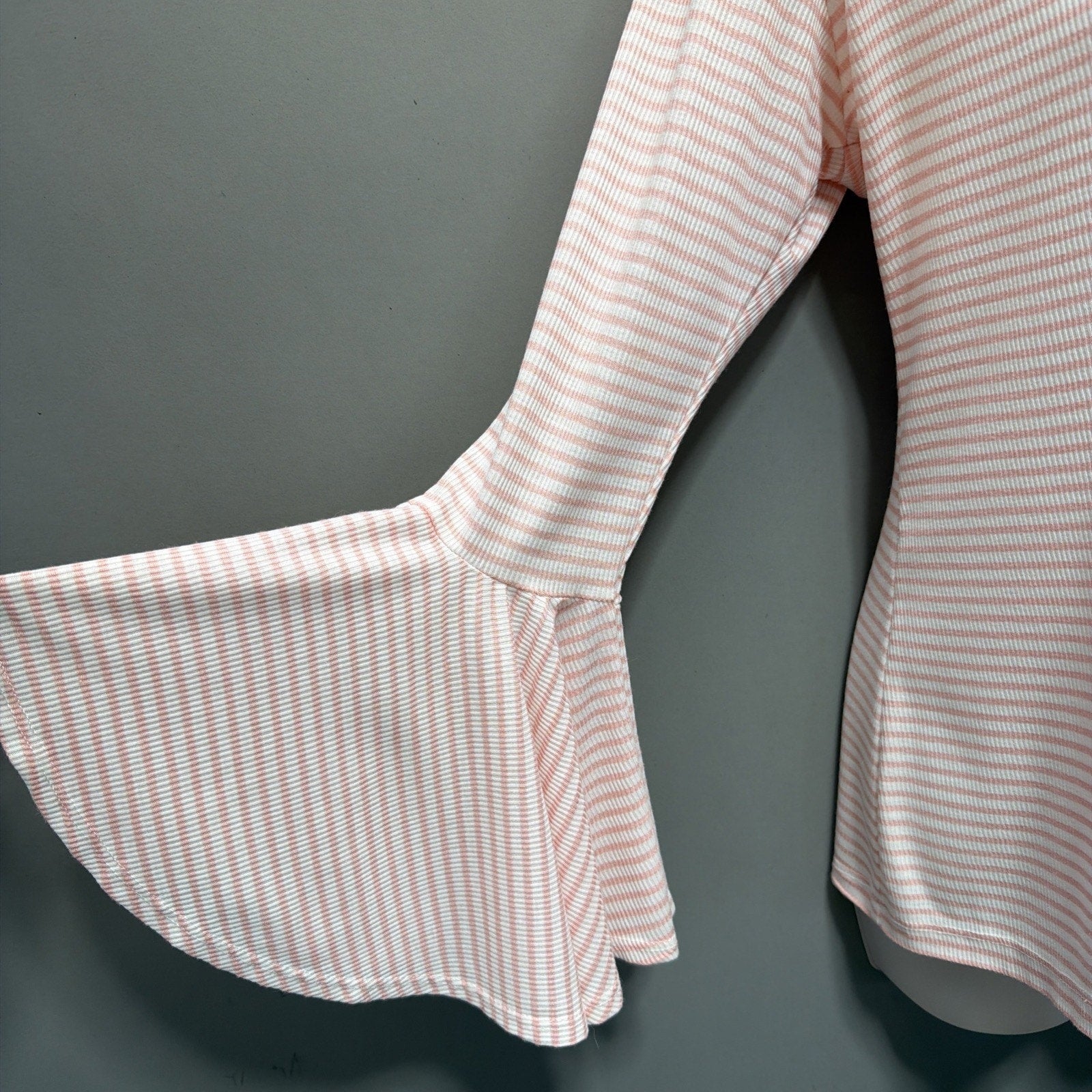 BMG Womens Boho Top Size M White Peach Striped Bell Sleeves Blouse Tunic