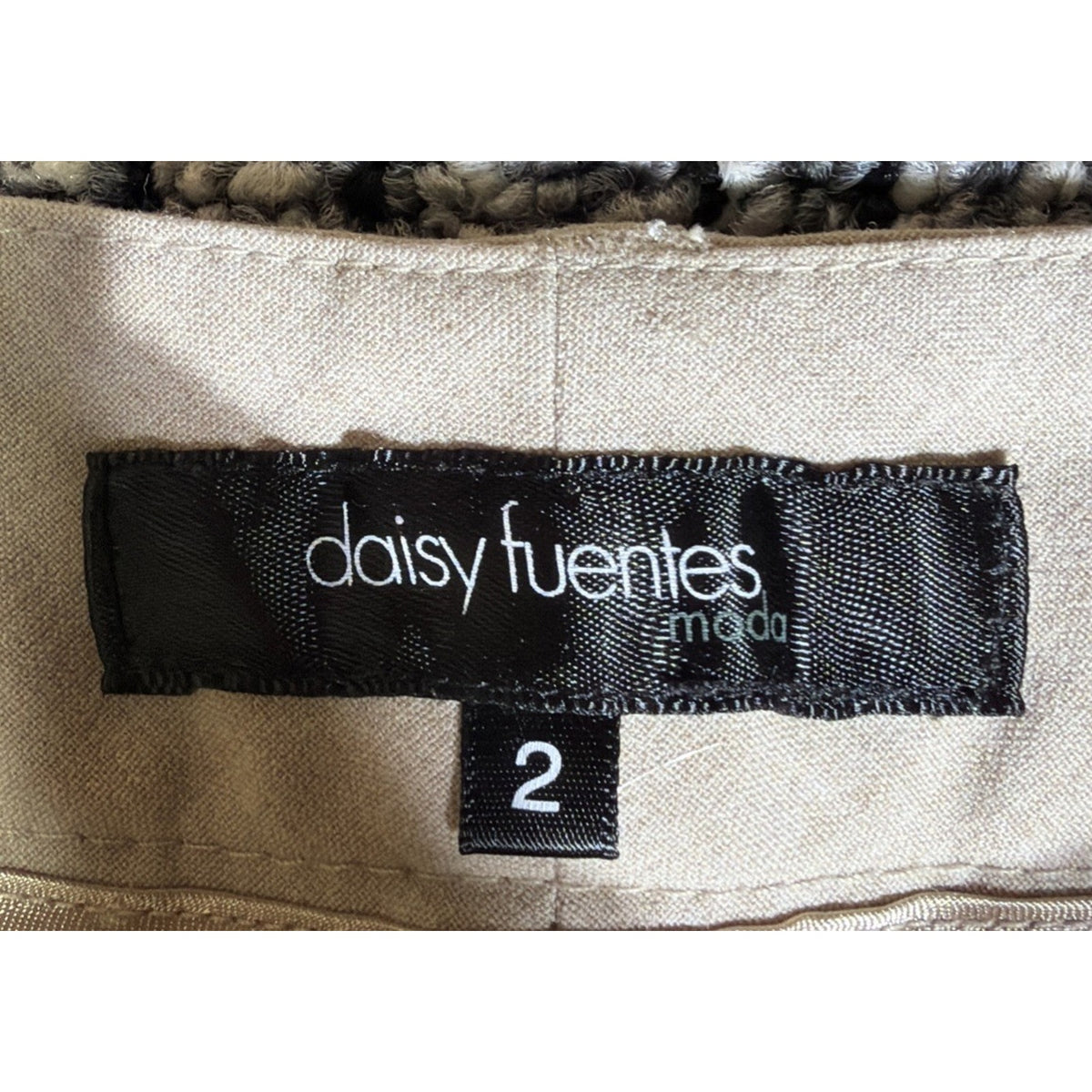 Daisy Fuentes Womens Crop Pants 2 Capri Casual Preppy Career Stretch 29x21