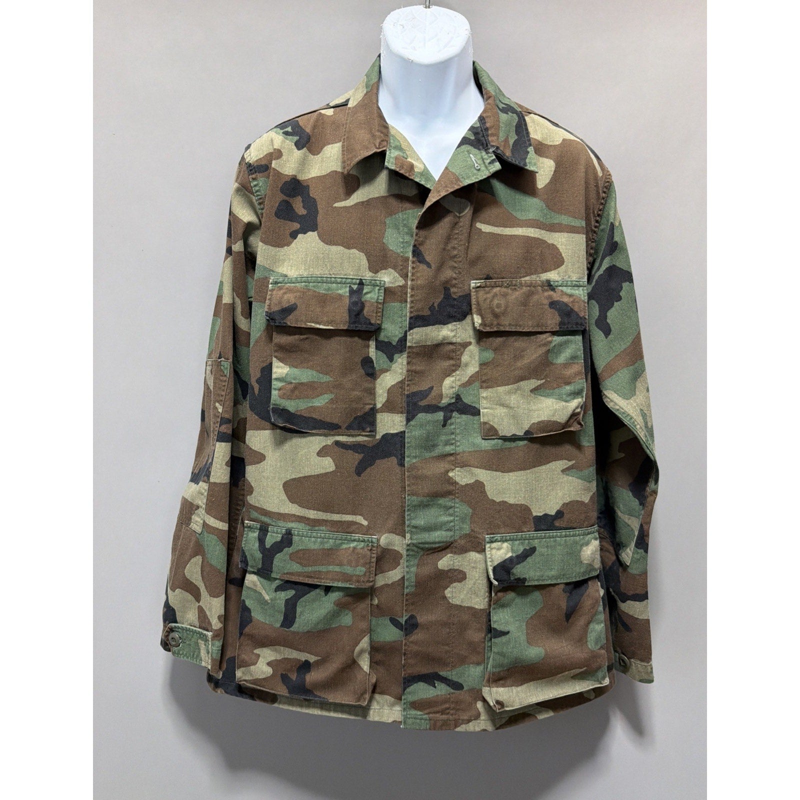 Vintage US Army Woodland Combat Camo Coat Medium Long Regular