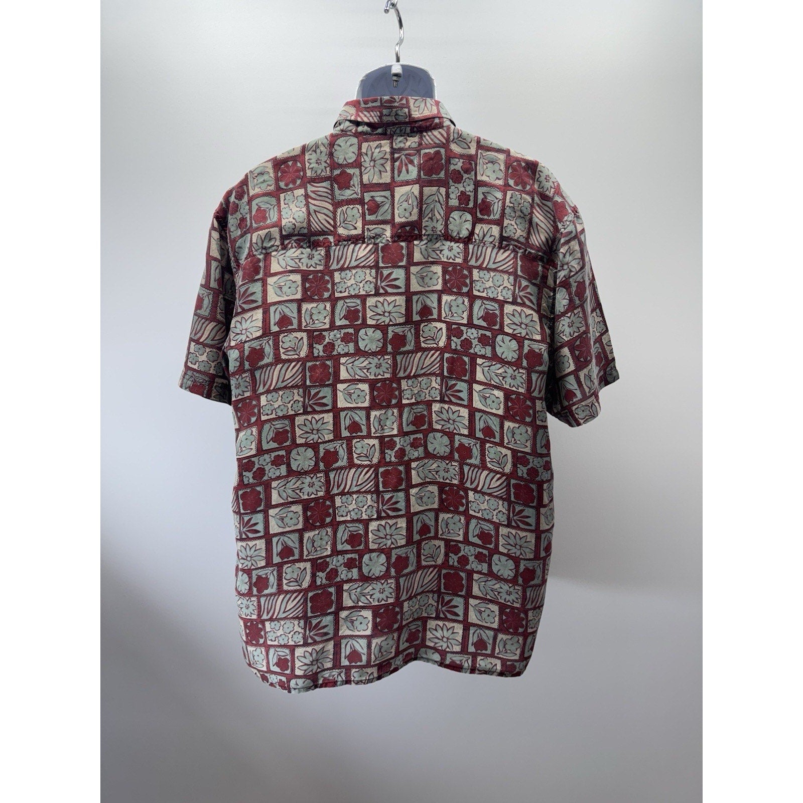 AOP Island Republic 100% Silk A Declaration of Style Button-Down Tee Men's XL