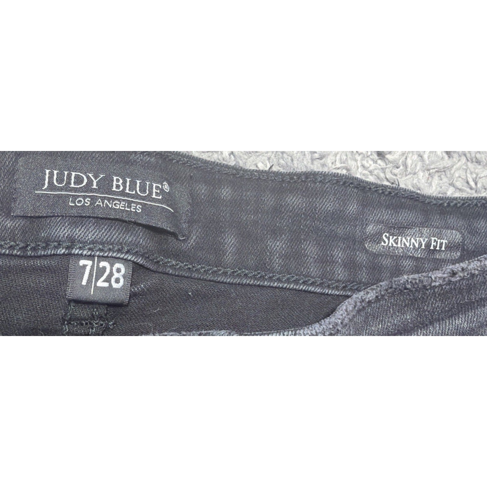 judy blue women’s black Raw Hem skinny Fit jeans Size 7/28
