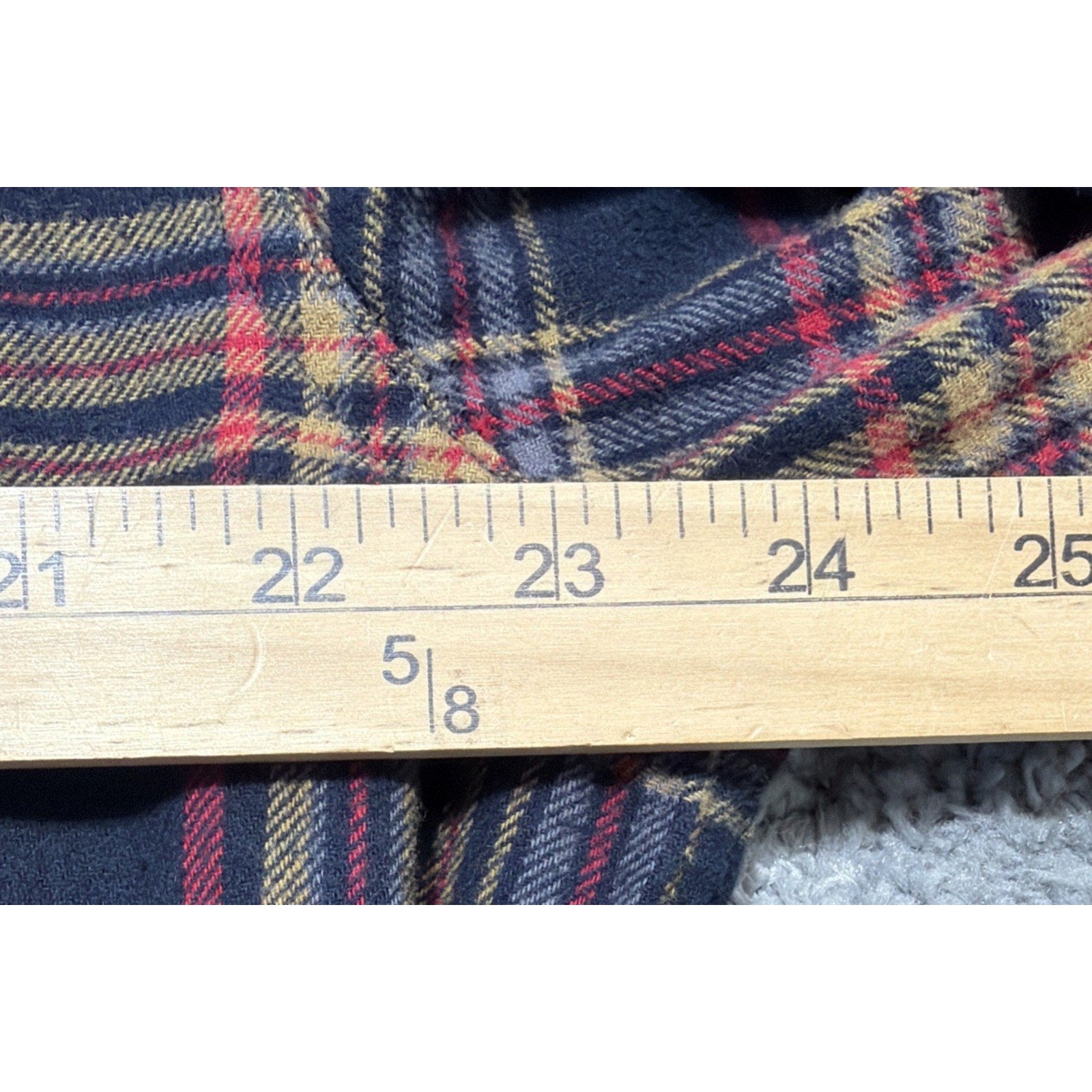 Eddie Bauer Heavyweight Flannel Shirt Men Size XL Plaid Long Sleeve Button