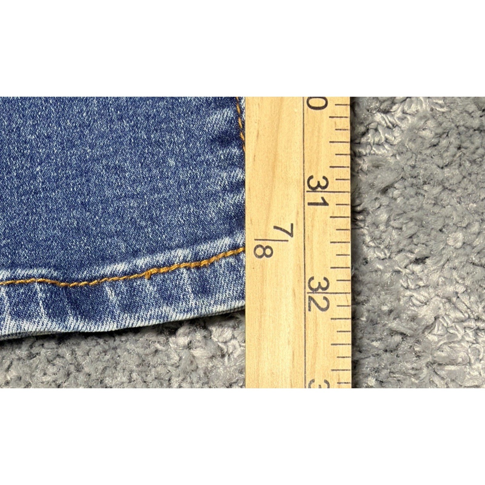 CJ Black Skinny Flex Premium Moto Jeans Men's Size 32x32 Rue21 Distressed Denim