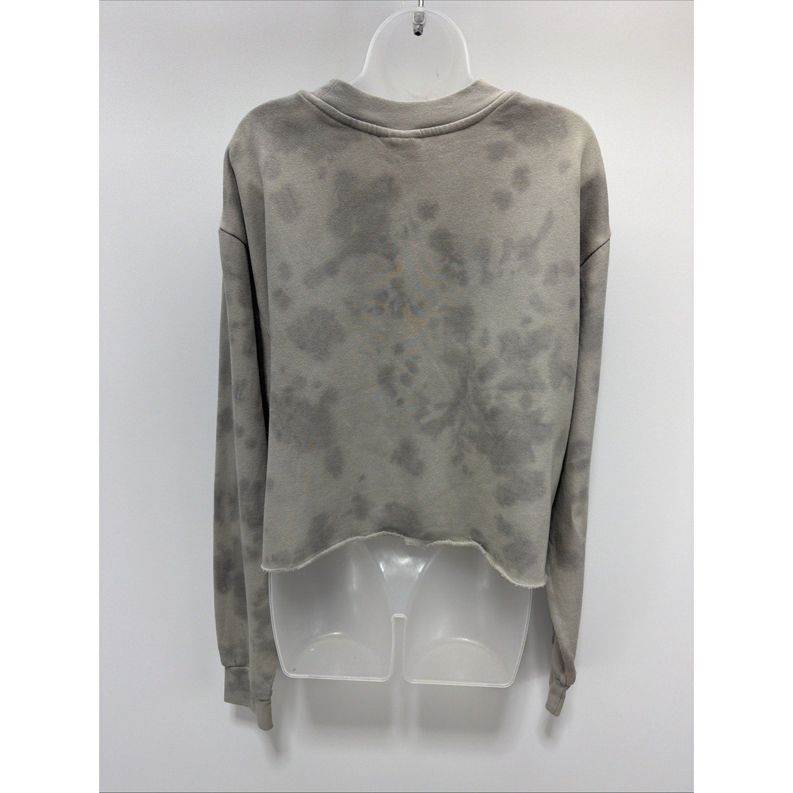 Disney CRUELLA De Vil Women's Fleece Sweater Tie Dye Grey Gray Lips Size 2XL