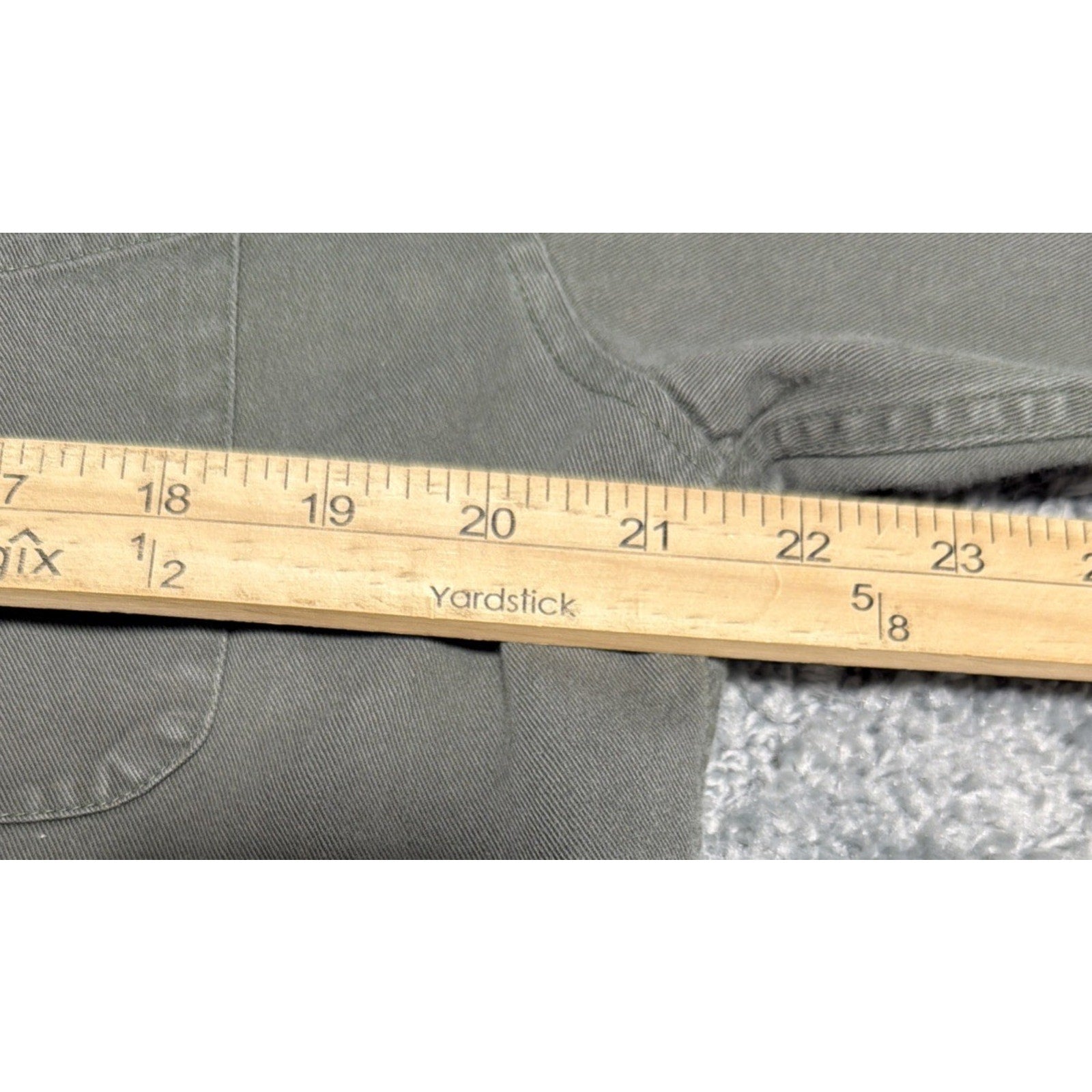 Gap Mens Size Medium Brown Chambray Shirt Long Sleeve Button Up Y2K Casual Prep