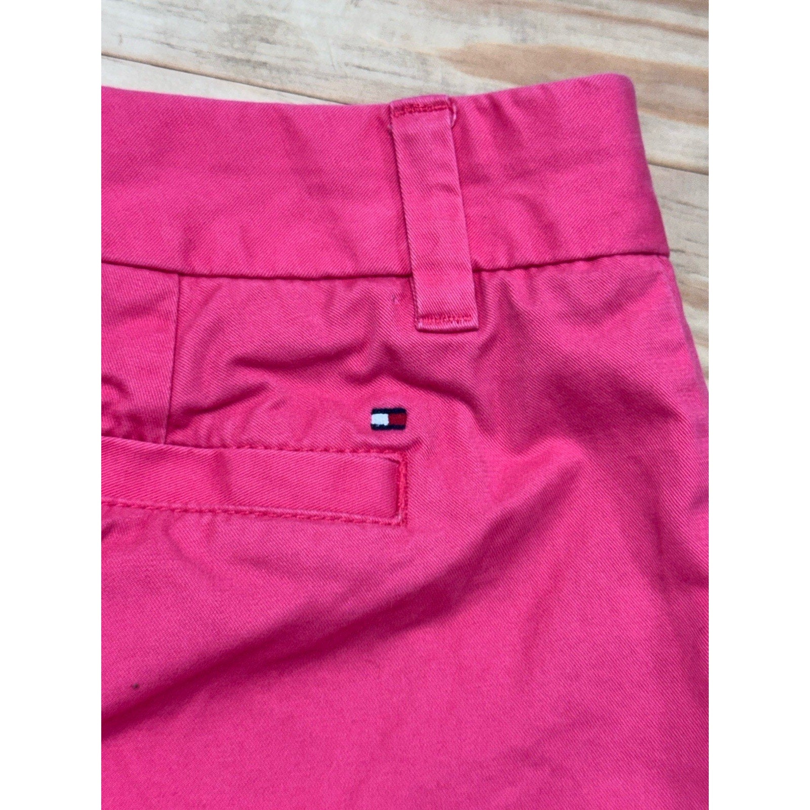 Tommy Hilfiger Hot Pink Walking Shorts Beach Travel Pockets Womens Sz 2