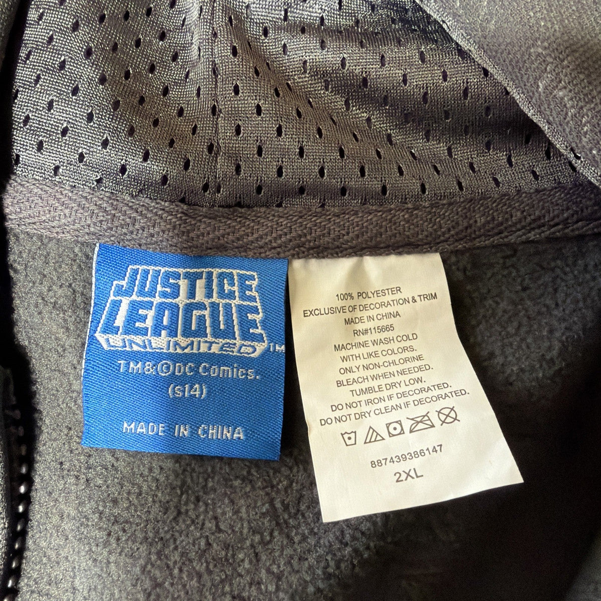 Justice League Unlimited “BEAST” Full Zip Fleece Hoodie, Sweatshirt Size 2XL NWT