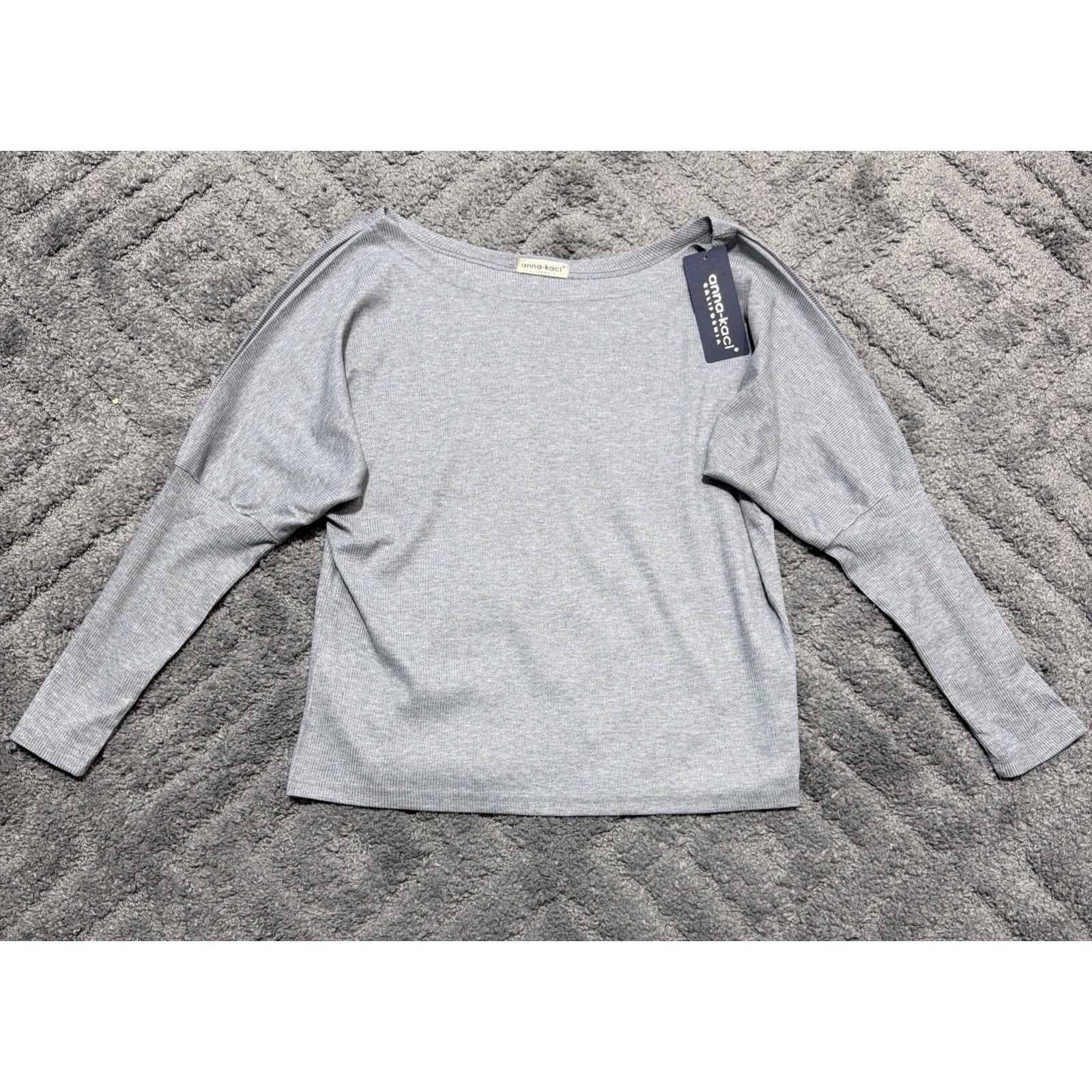 Anna Kaci California Gray Oversized Top Size Large Long Sleeve New