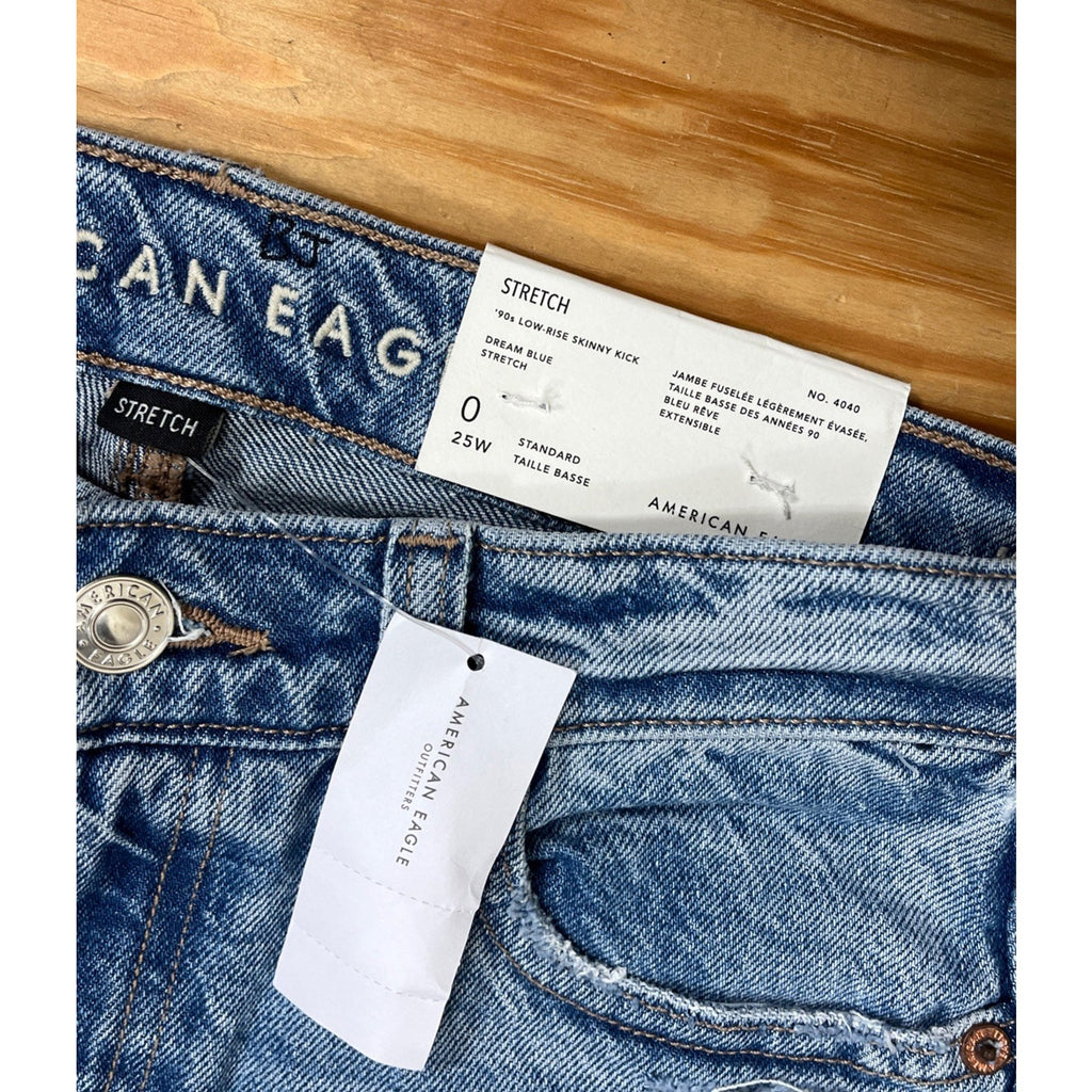 NWT American Eagle Stretch 90s Low Rise Skinny Kick Raw Hem Size 0
