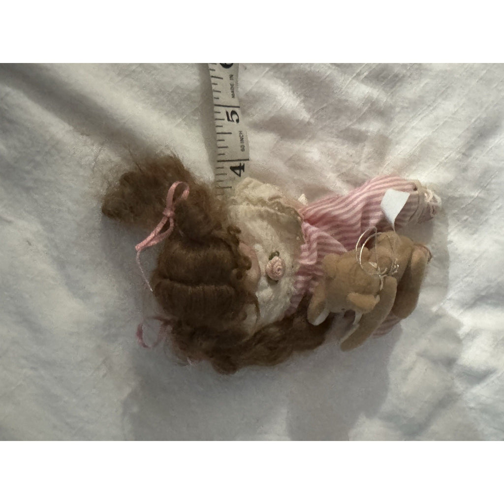 Ashton-Drake Gallery Kathy Hippensteel Porcelain Rock-a-Bye&Good Night Doll 7”