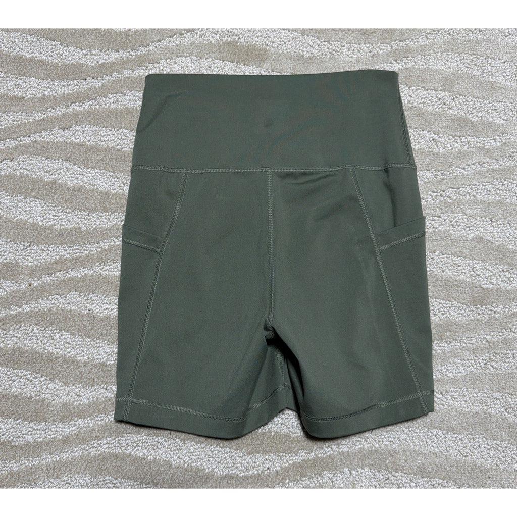 Yogalicious Lux sz M Biker Compression Workout Shorts green women
