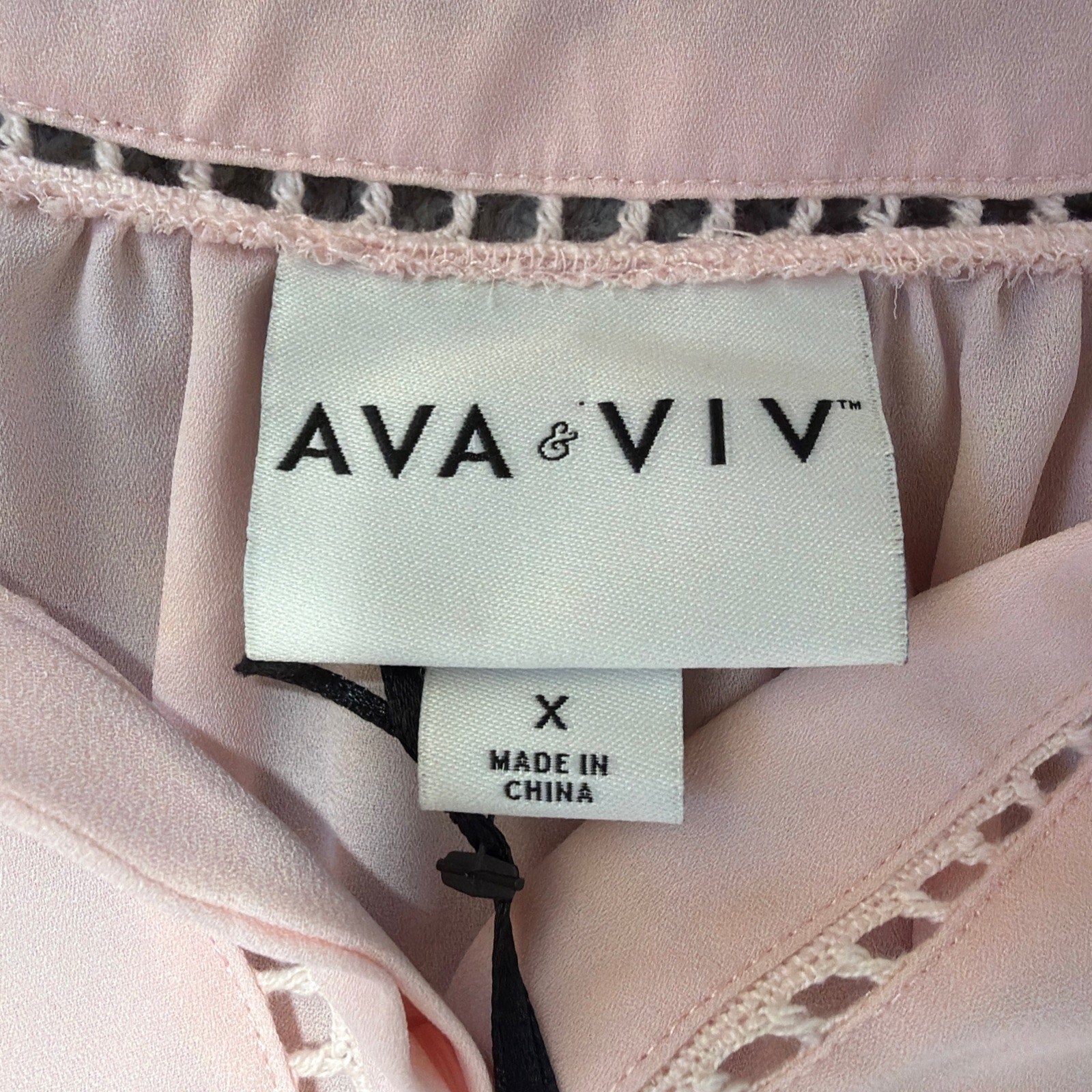 AVA & VIV Pink Long Sleeve Button Down Blouse Women’s Plus X Boho Semi Sheer NWT