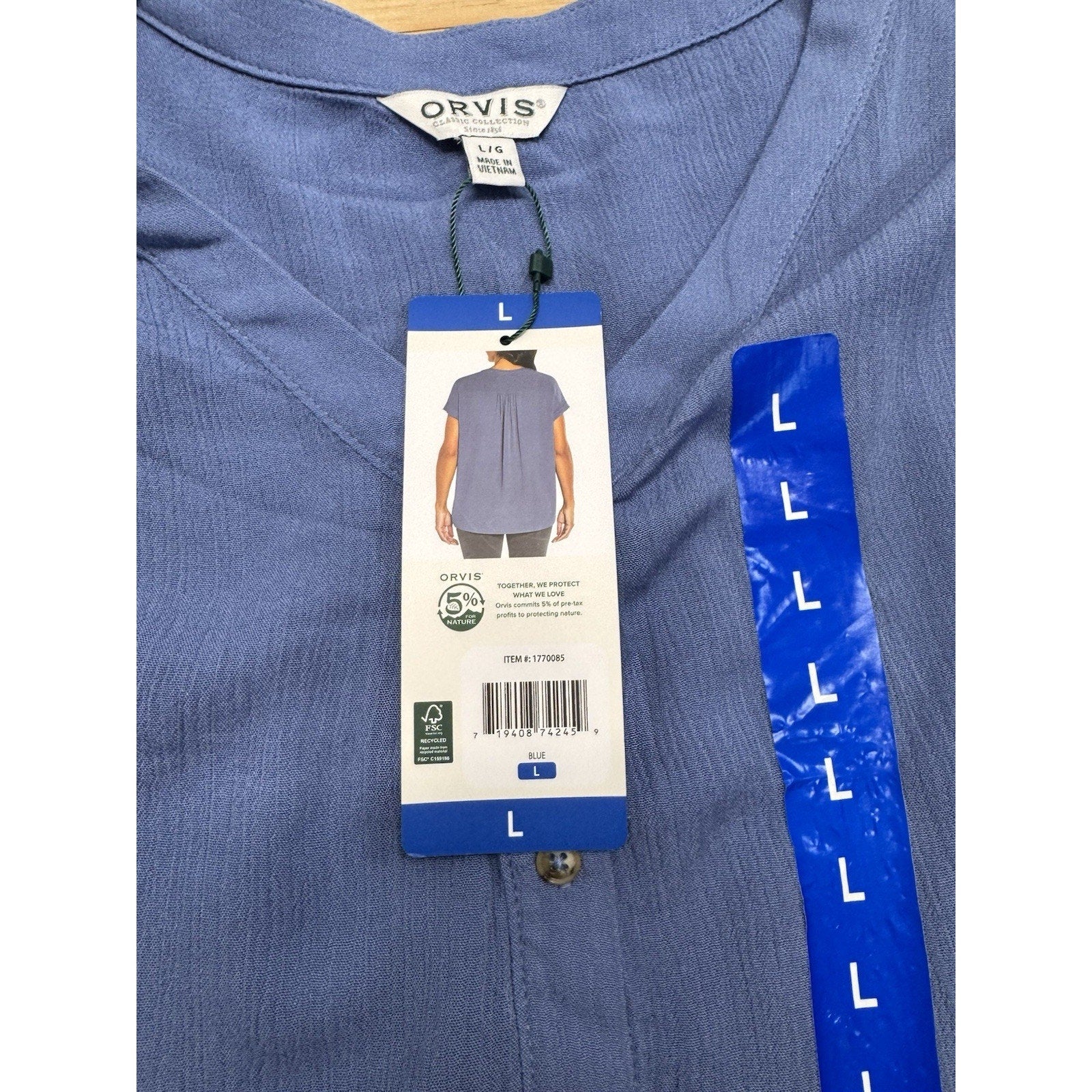 Orvis Short Sleeve Button Up Blue Blouse Women’s Size Large New With Tags