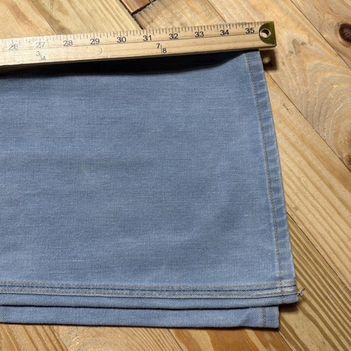 Vintage Wrangler Womens 27x36 High Rise Bell Bottom Flare Jeans Light Wash USA
