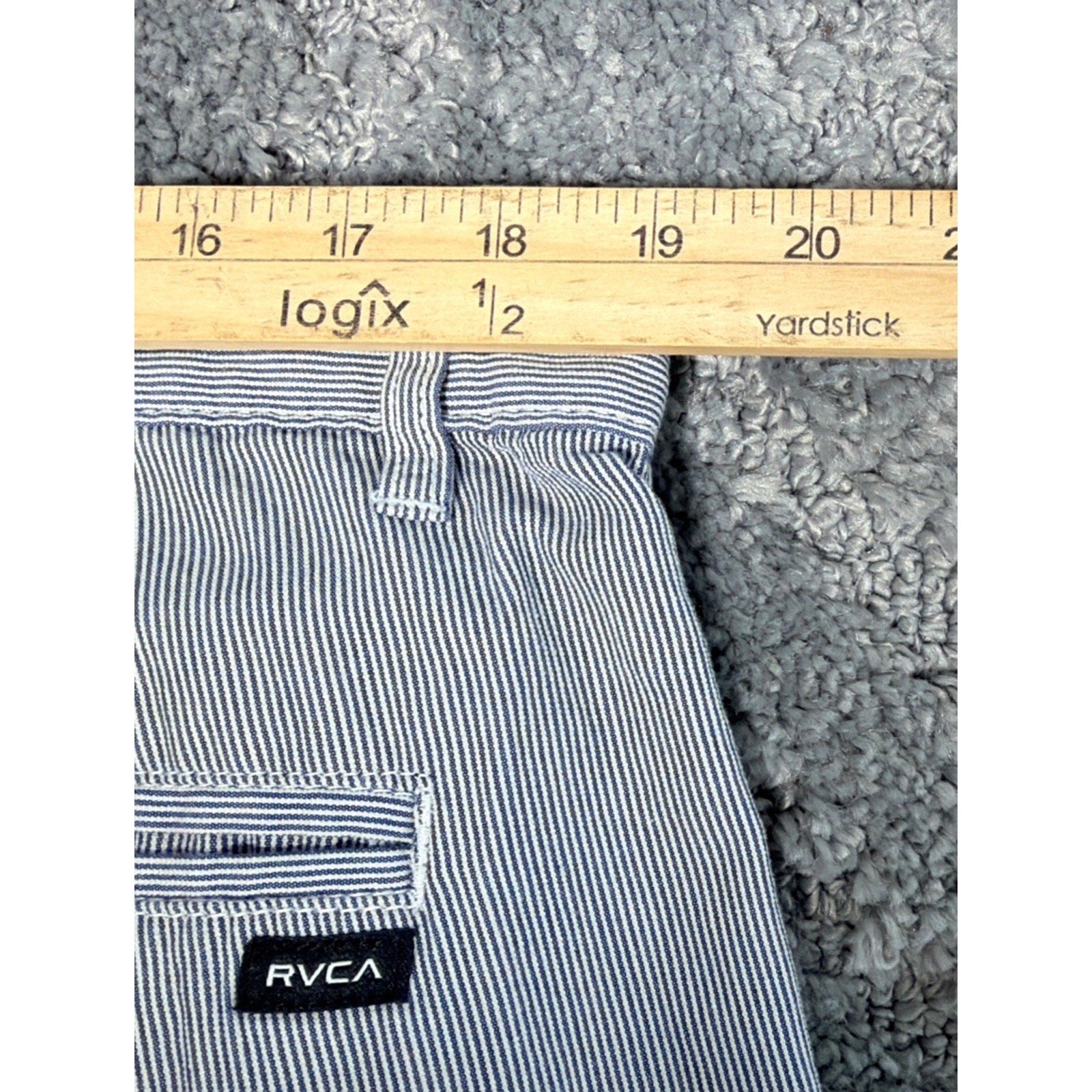 RVCA Nature x Industry Mens Chino Shorts Blue Flat Front Cotton Size 38
