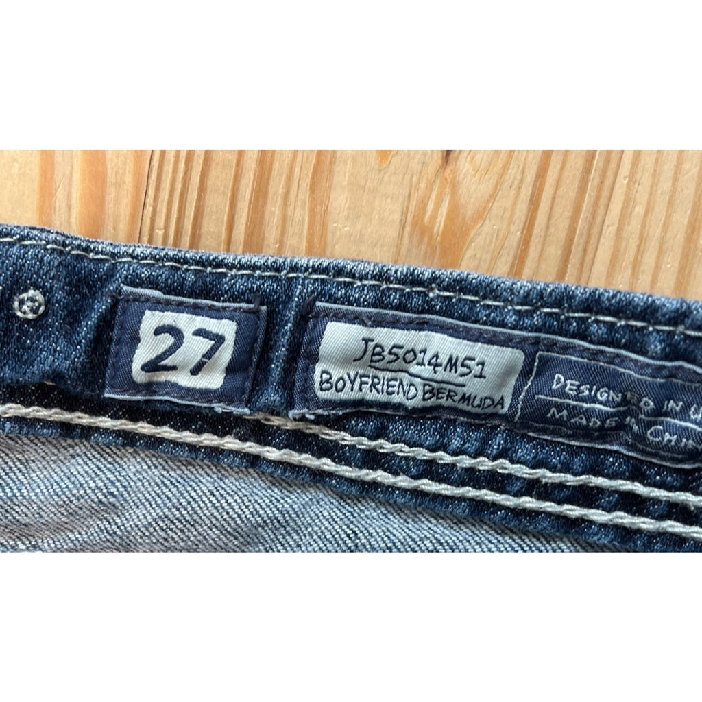 Miss Me Boyfriend Bermuda Shorts Sz 27 Denim Blue Woman Embroidered Flap Pocket