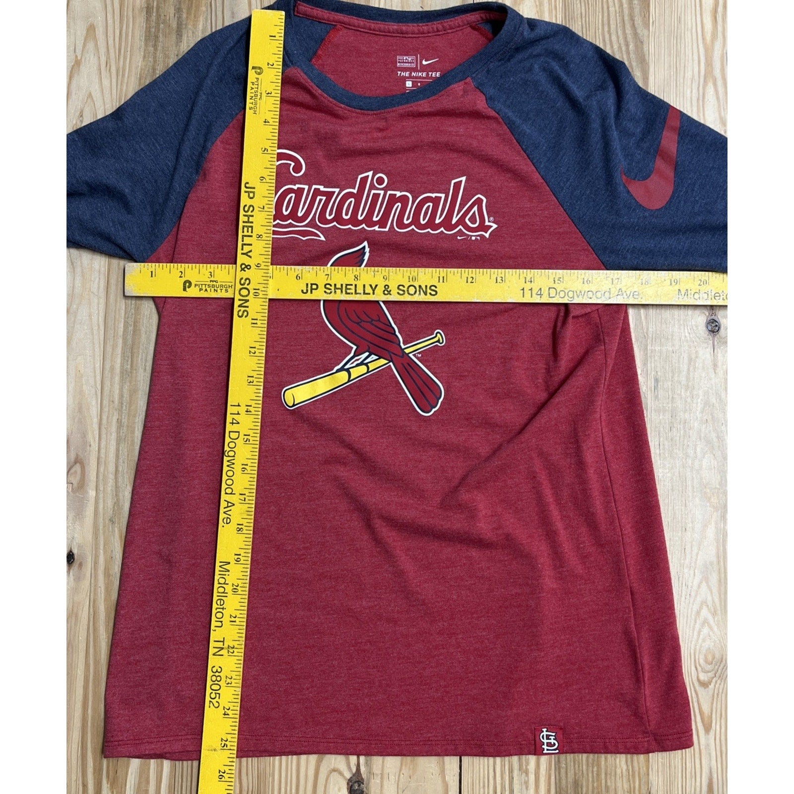Nike St. Louis Cardinals Womens L Raglan Athletic Fit Red Grey 3/4 Sleeve Shirt