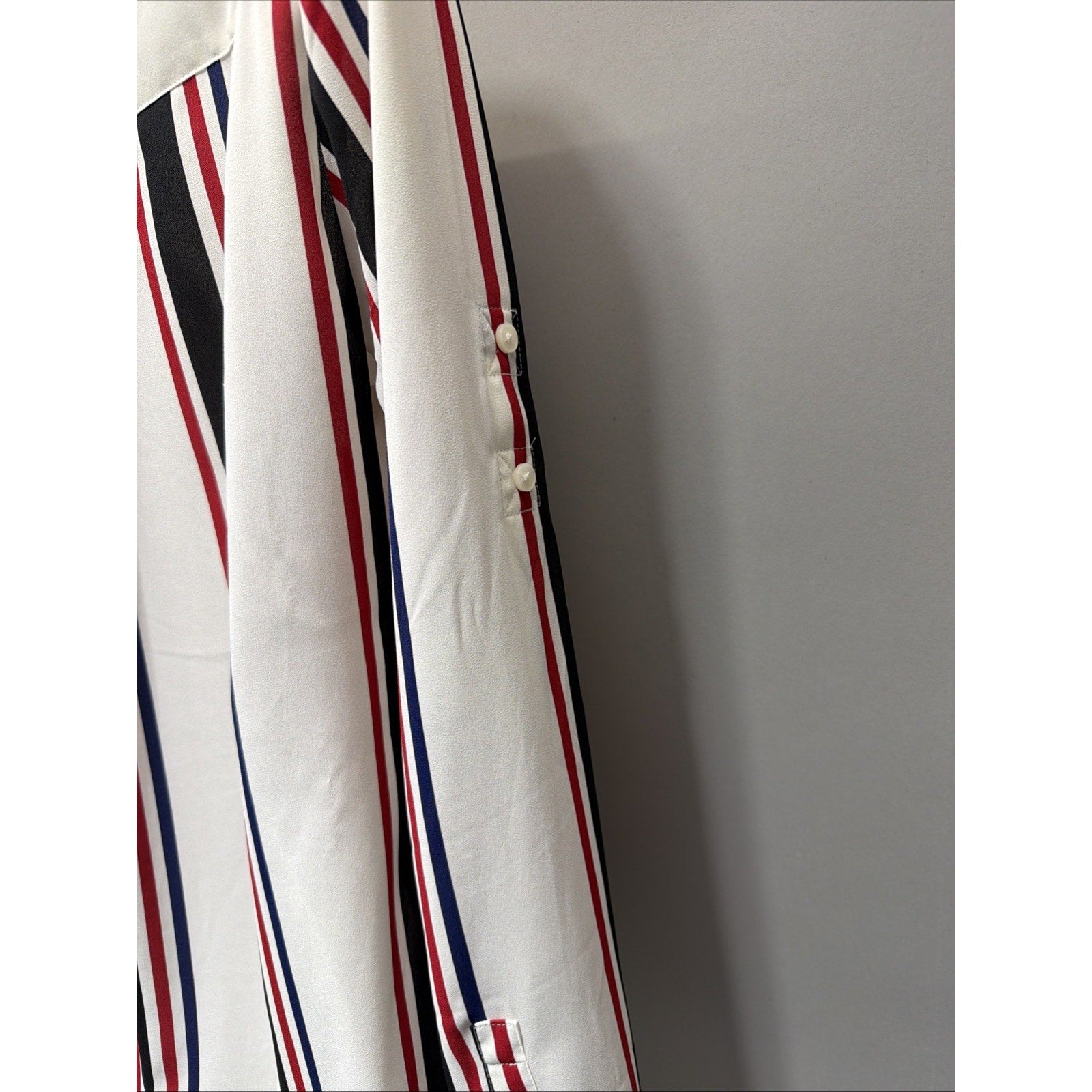 Express Portofino Slim Fit Women's Button Up shirt Size XS Career Casual