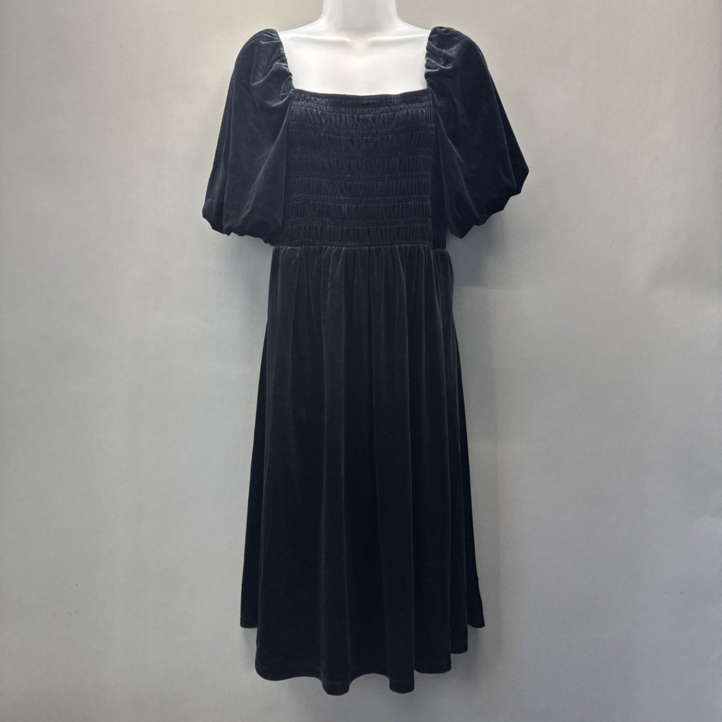 Draper James Dress Women’s M Black Velvet Smocked Skater Babydoll Holiday Party