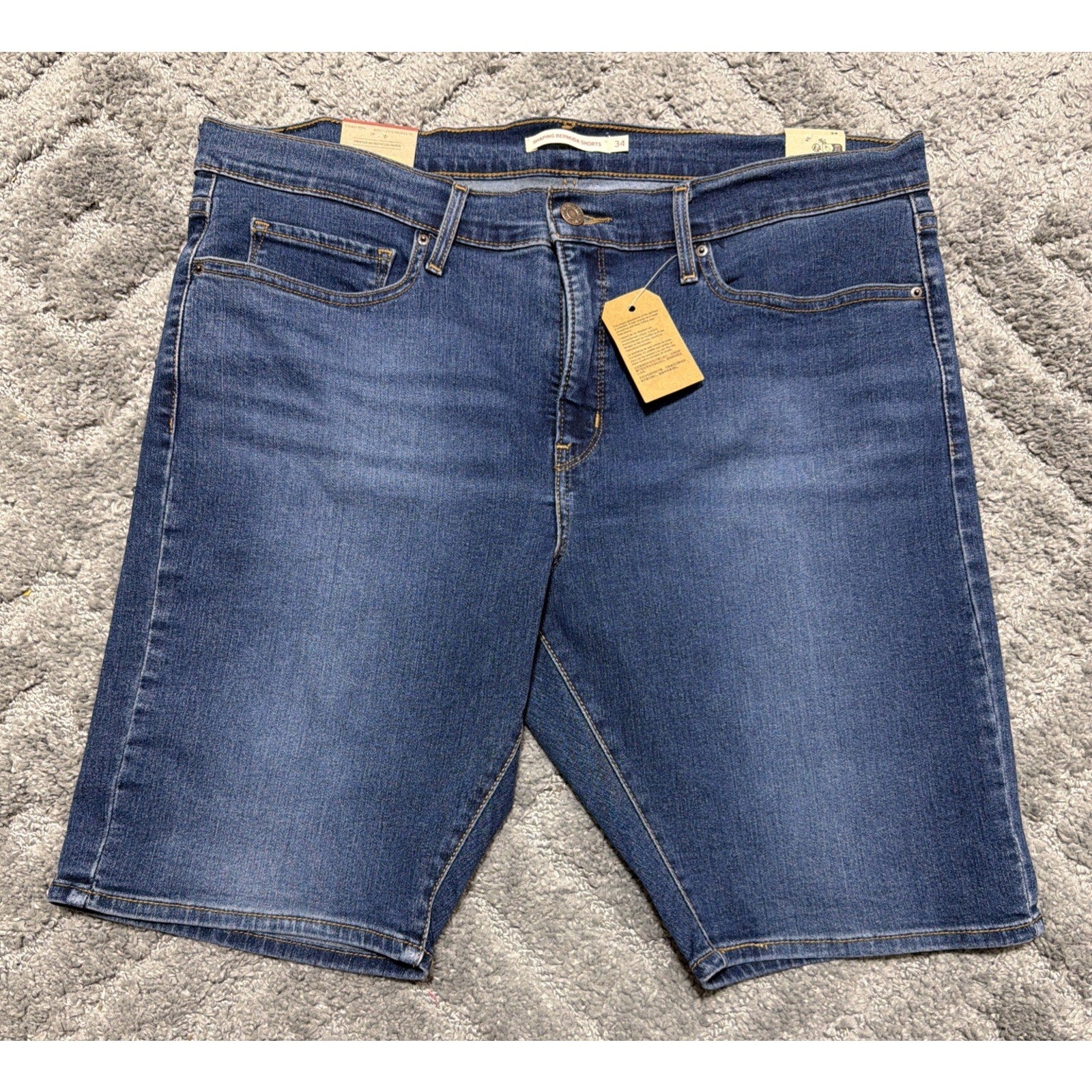 New Levi's Shaping Bermuda Denim Jean Shorts Mid Rise Stretch Womens Size 34