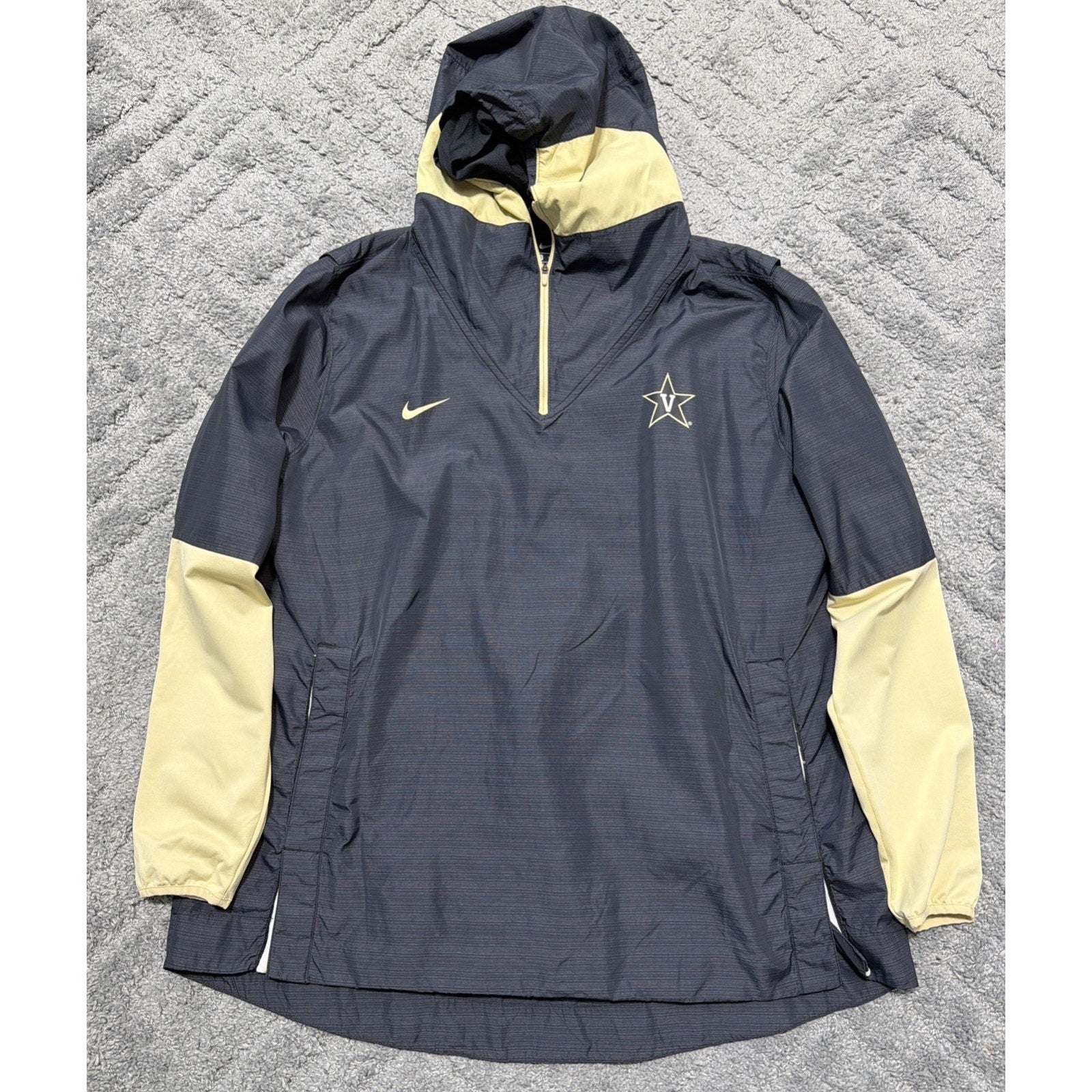 Vanderbilt Commodores Jacket Adult XXL On Field Windbreaker Football Mens