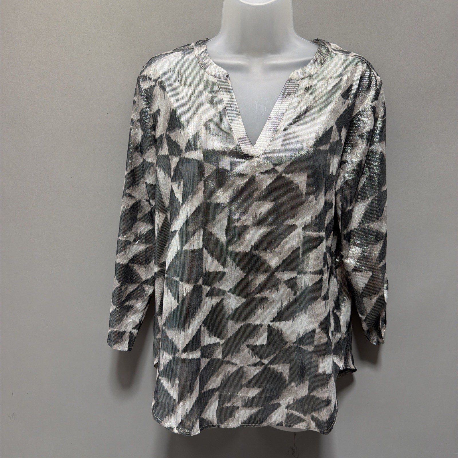 Maurices Atwood Geo Metallic 3/4 Sleeve Popover Blouse Size Small NWT