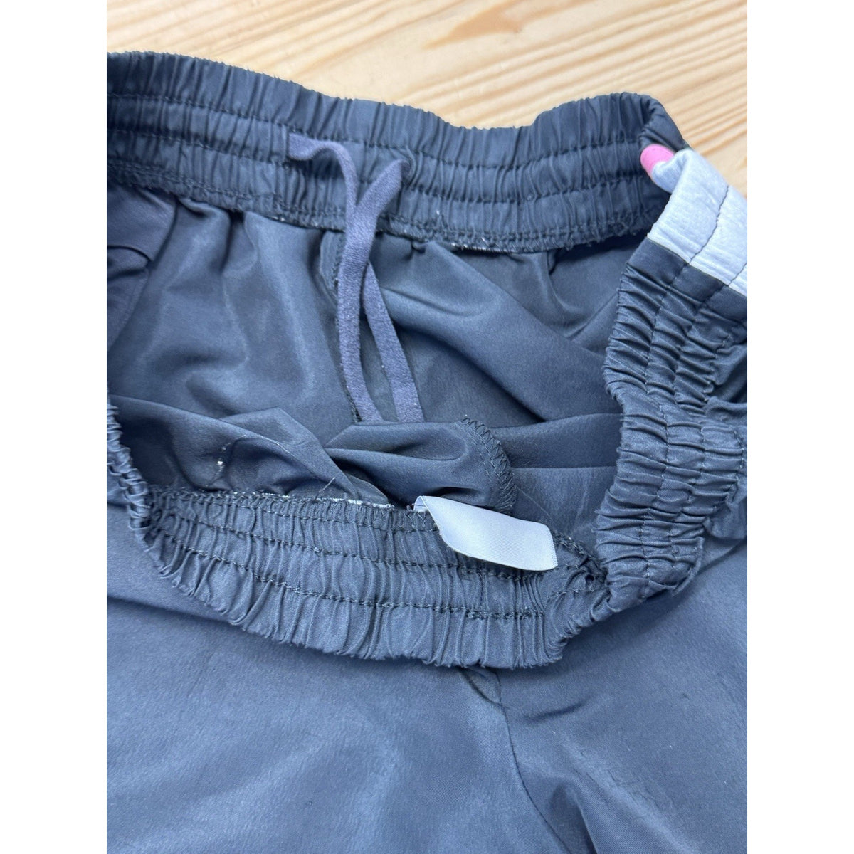 WOMEN'S DANSKIN NOW DARK GRAY SHORTS SIZE X-SMALL (0-2)
