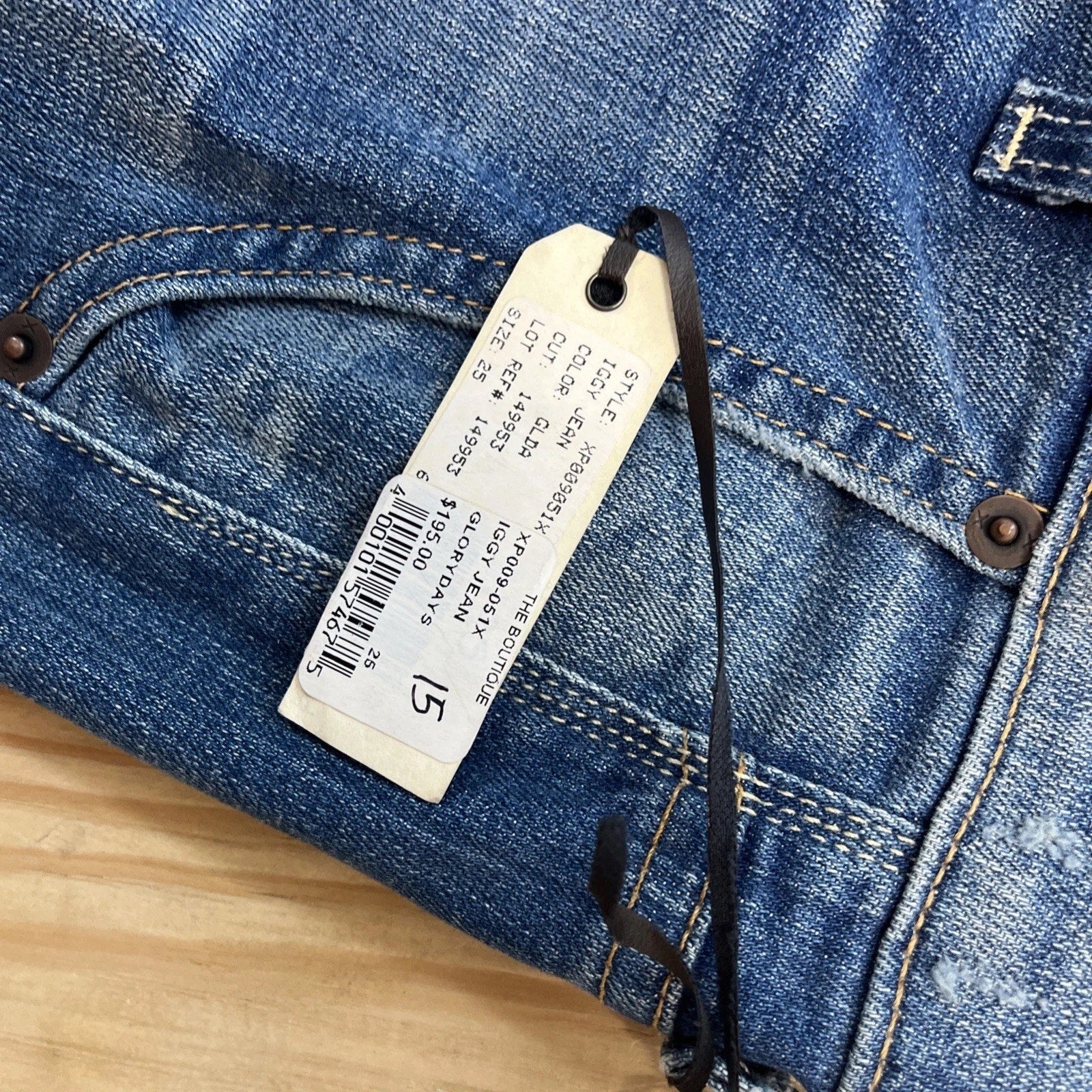 Textile Elizabeth & James Named Iggy Skinny Jeans Size 25 USA Made