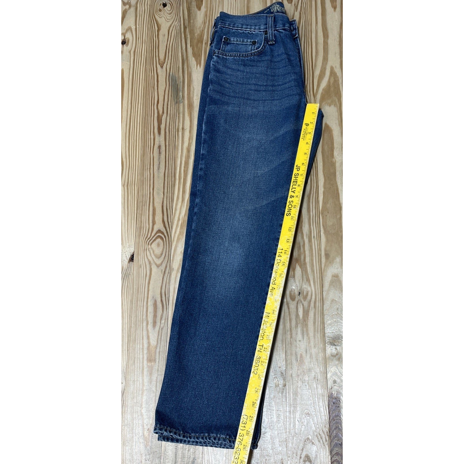 old navy denim jeans men size 28x30 Regular blue straight Relaxed classic jeans