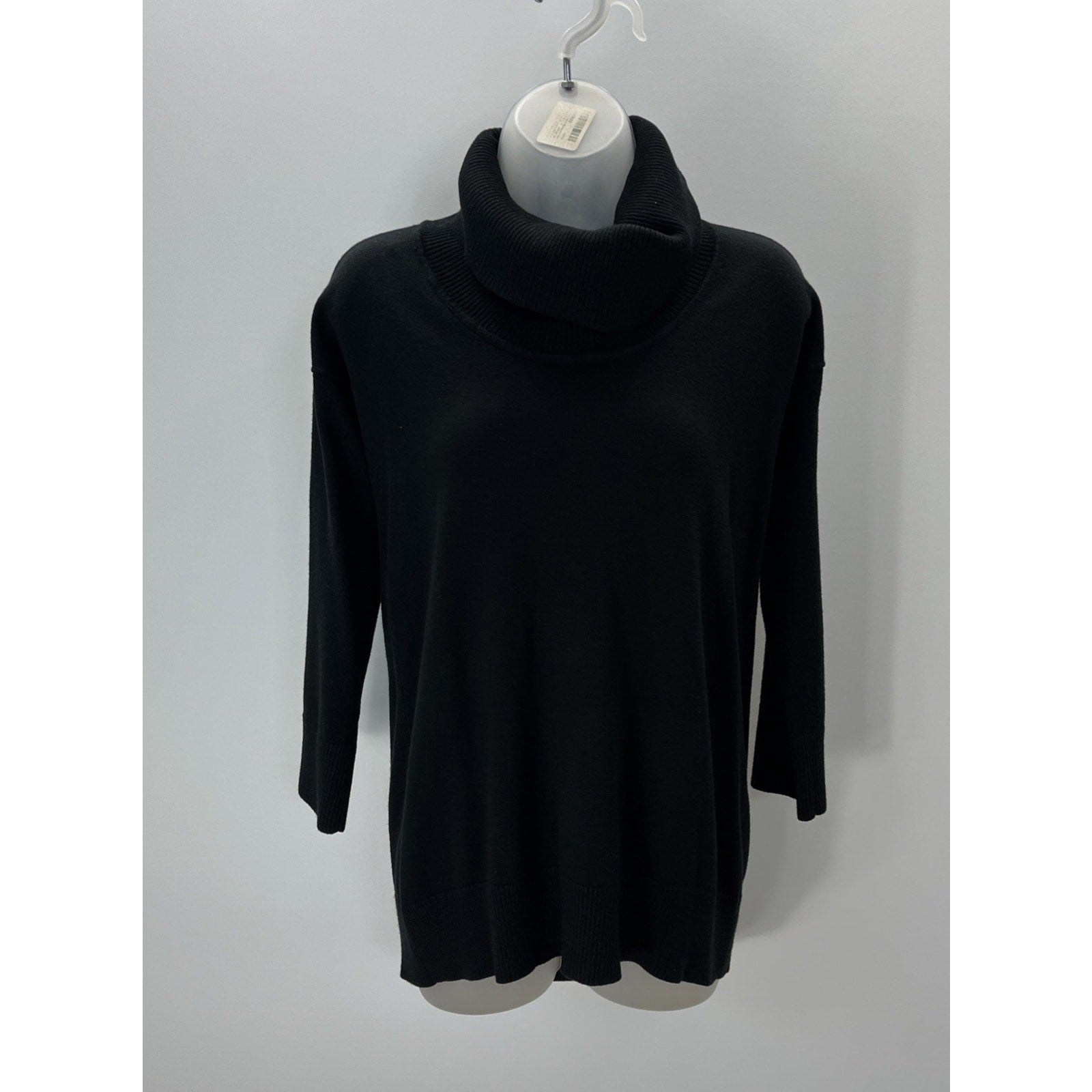 Cable & Gauge women's Size M Black cowl neck sweater
