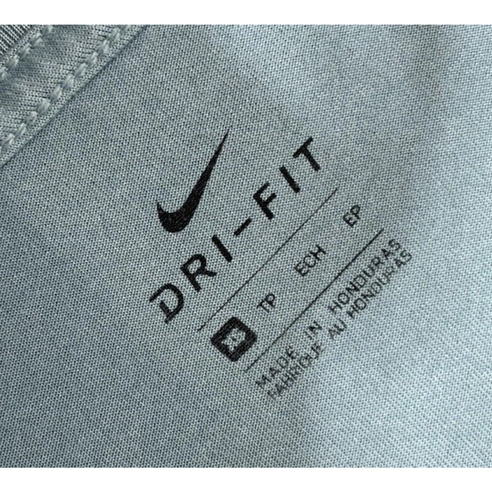 Nike Womens V-Neck T-Shirt Dri-Fit Short Sleeve Green Size XS