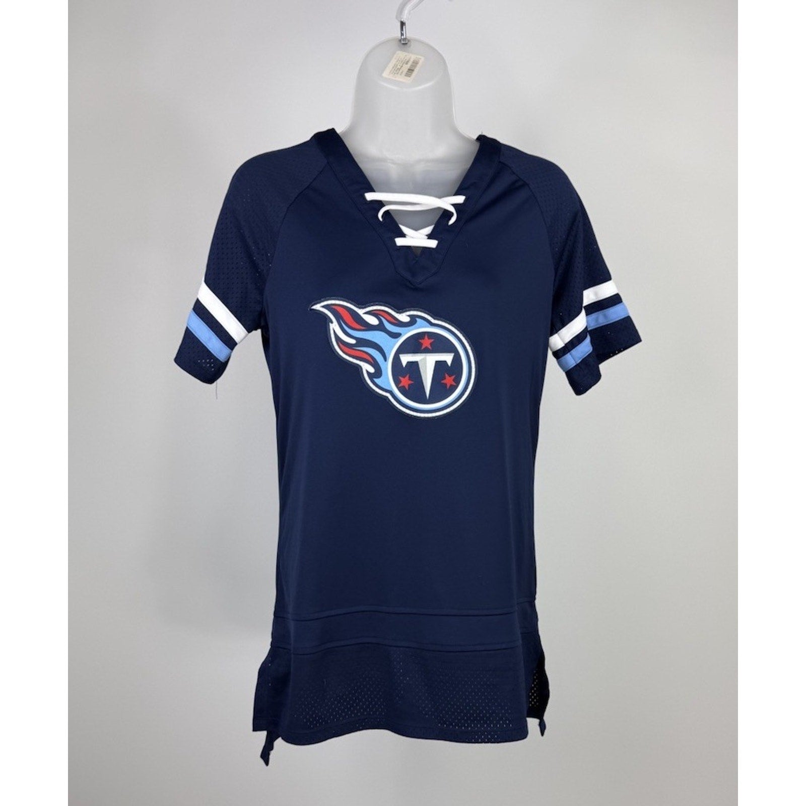 Tennessee Titans Women's NFL Team Apparel Shirt Medium V-neck