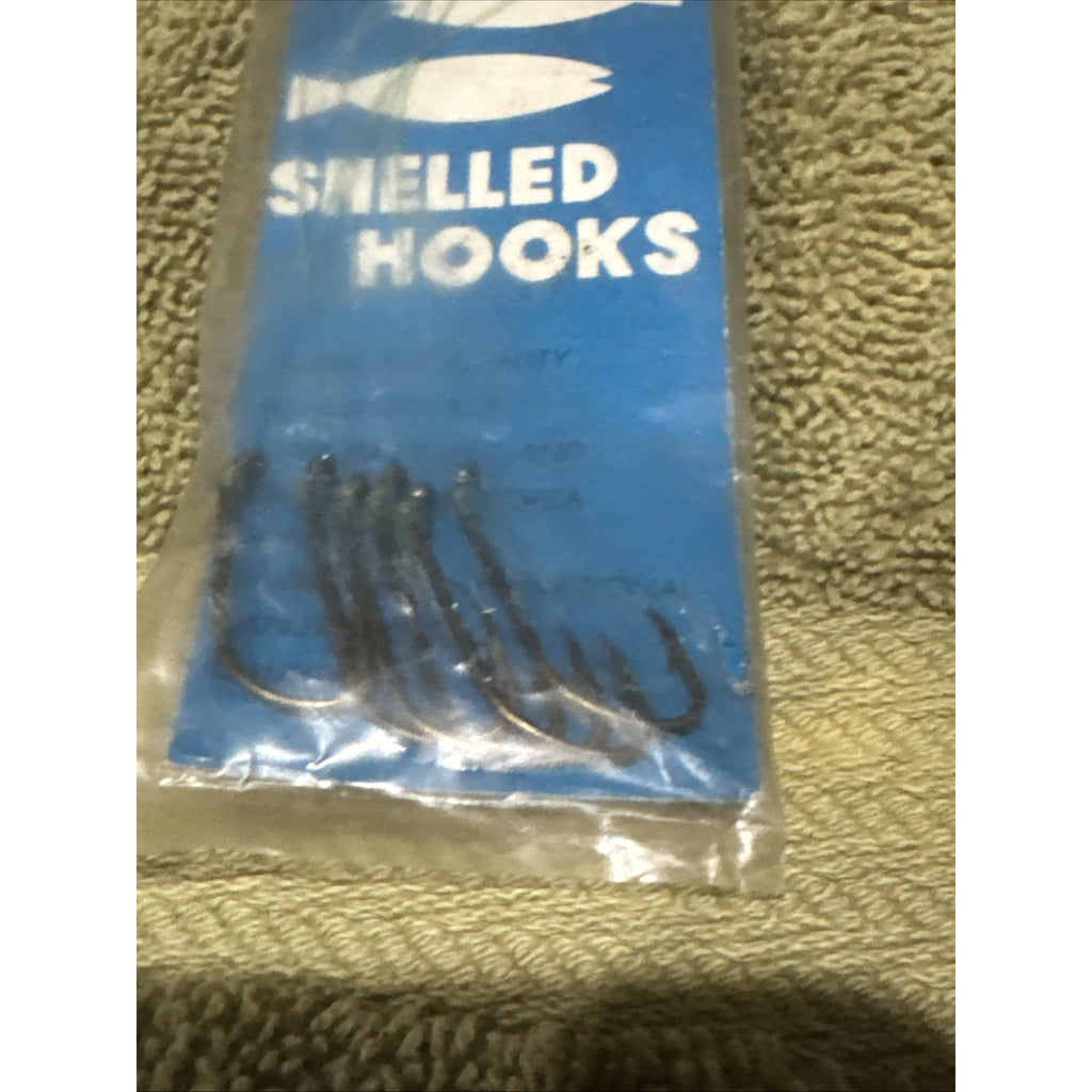 Hooks Em Holds Em Snelled Hooks Brand New From Tackle Box Vintage 1960s