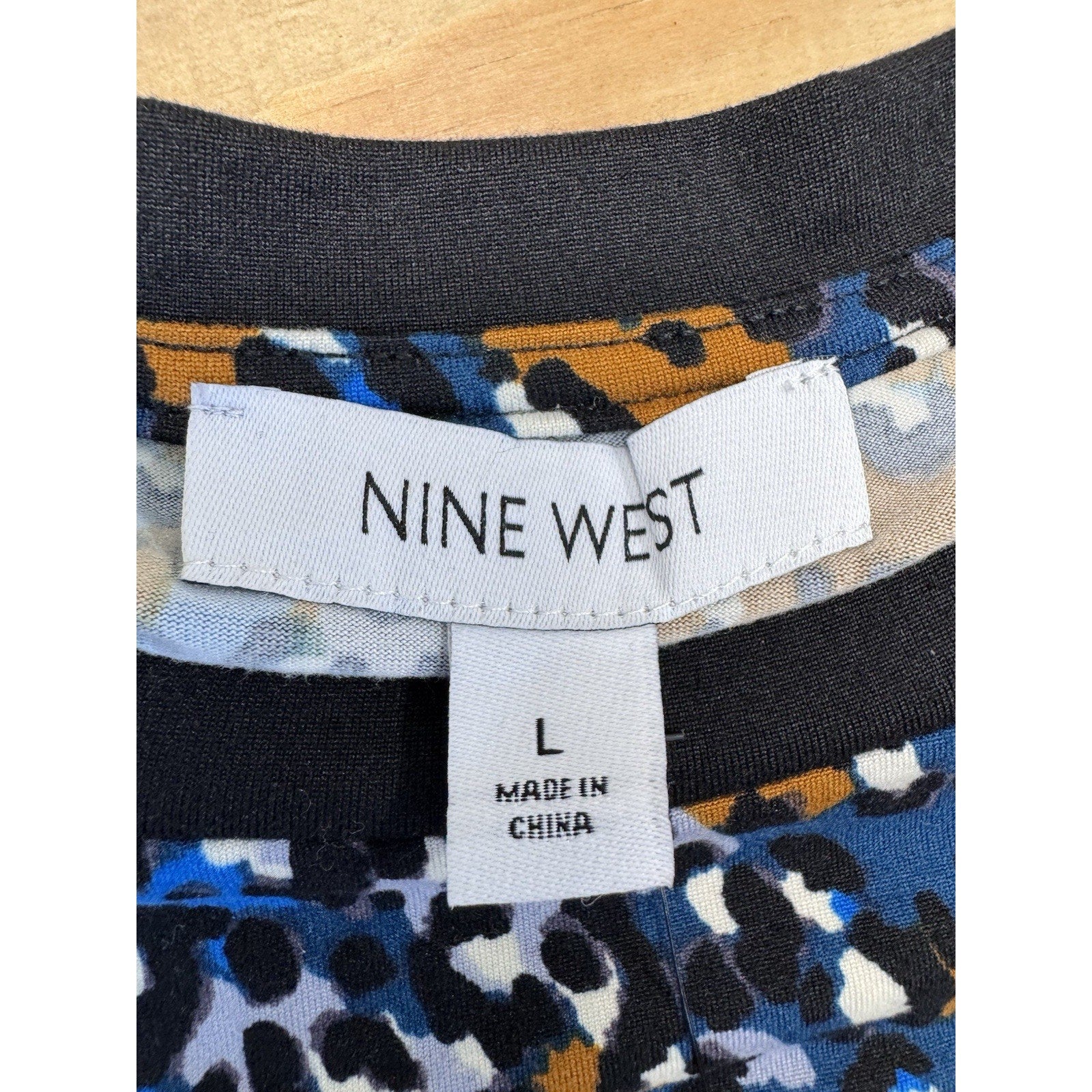 Nine West Black & Multi Animal Print Long Sleeve Women’s Size Large NWT