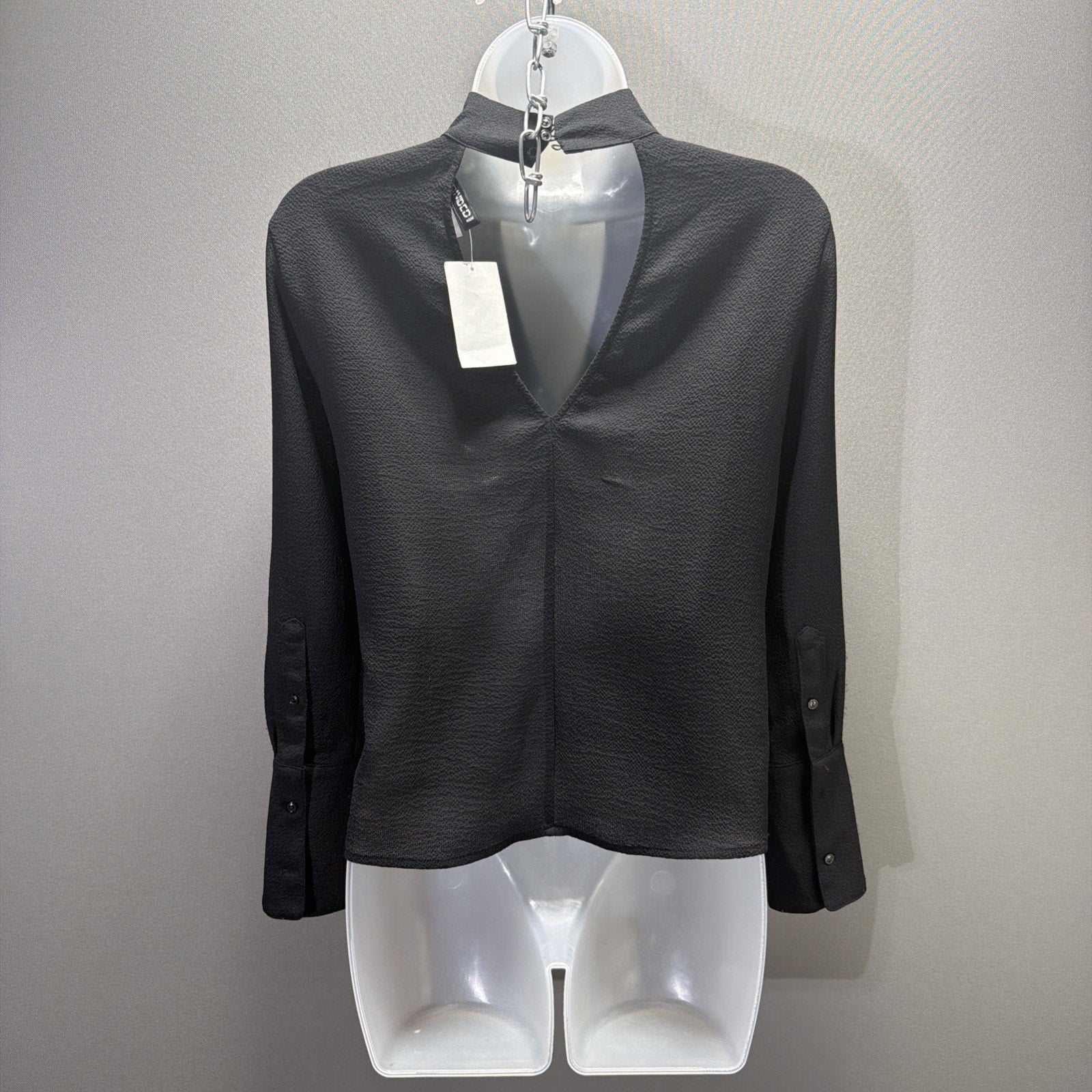 Divided H&M Women's Size 2 Black Long Sleeve Blouse Keyhole Neck Button New