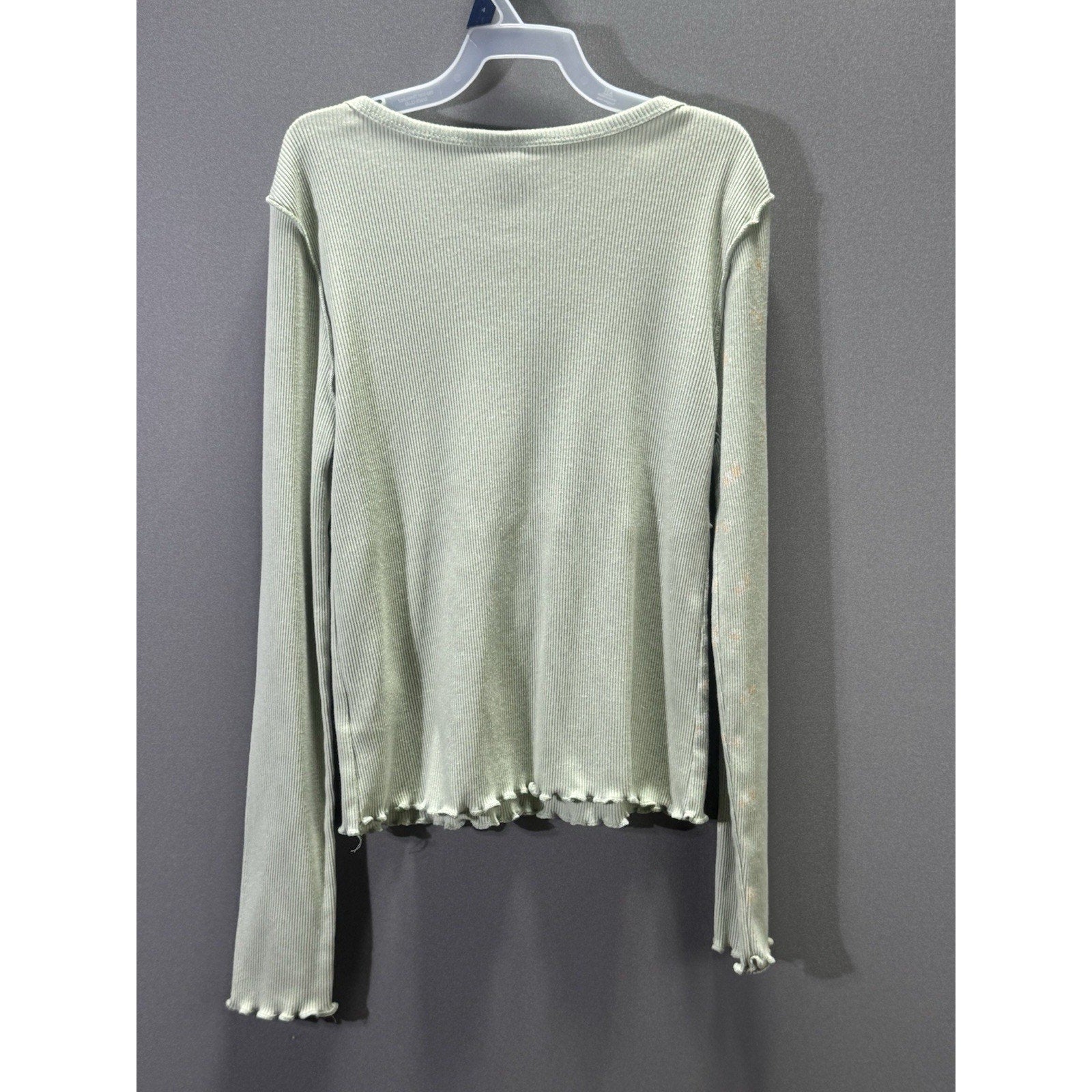 Art Class Girls 10/12 L Sage Green Floral Ribbed Top Lettuce Hem Long Sleeve
